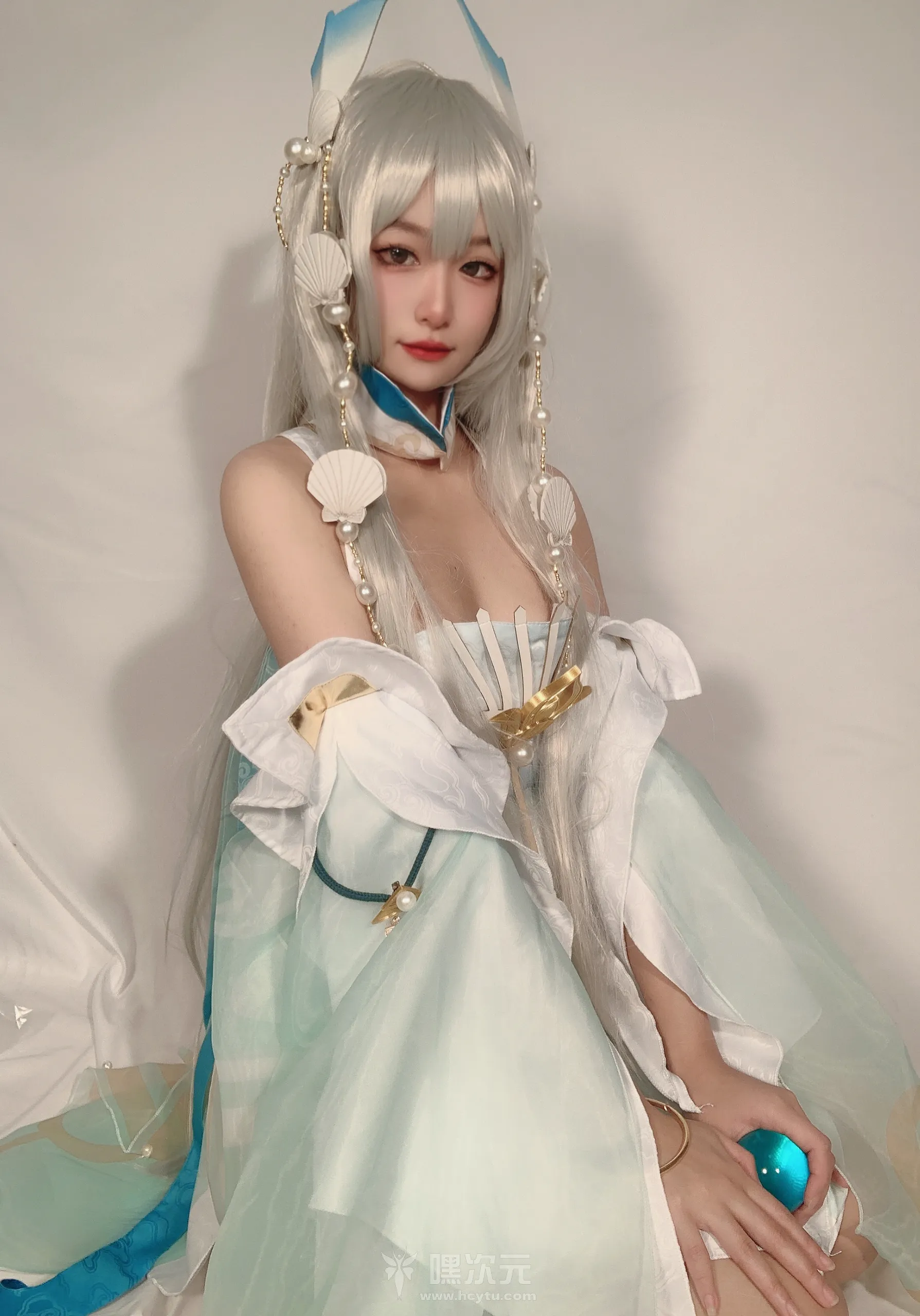 桃谷若姬子 写真合集下载