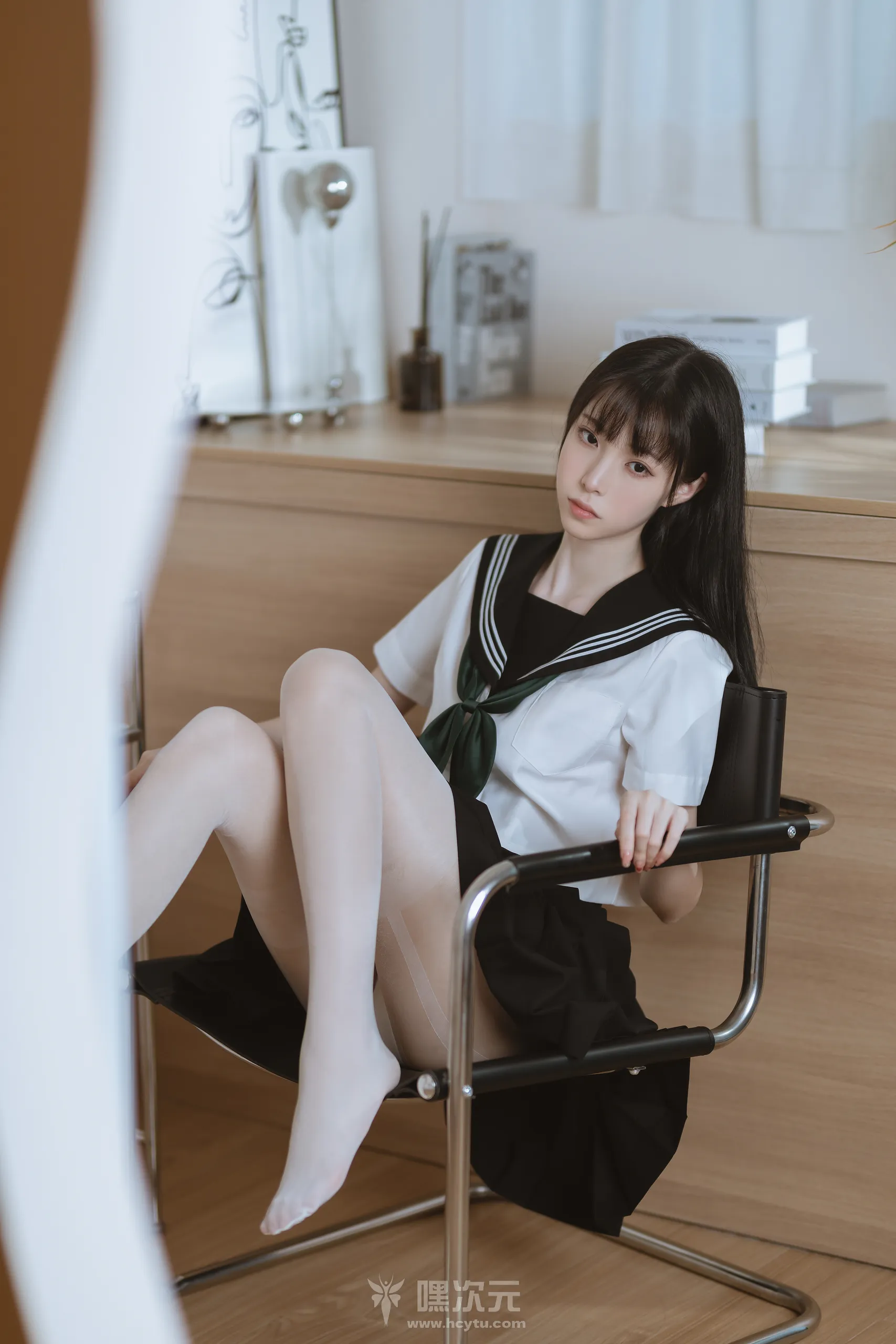 许岚LAN 白丝JK-白丝水手服 美女写真图片-嘿次元