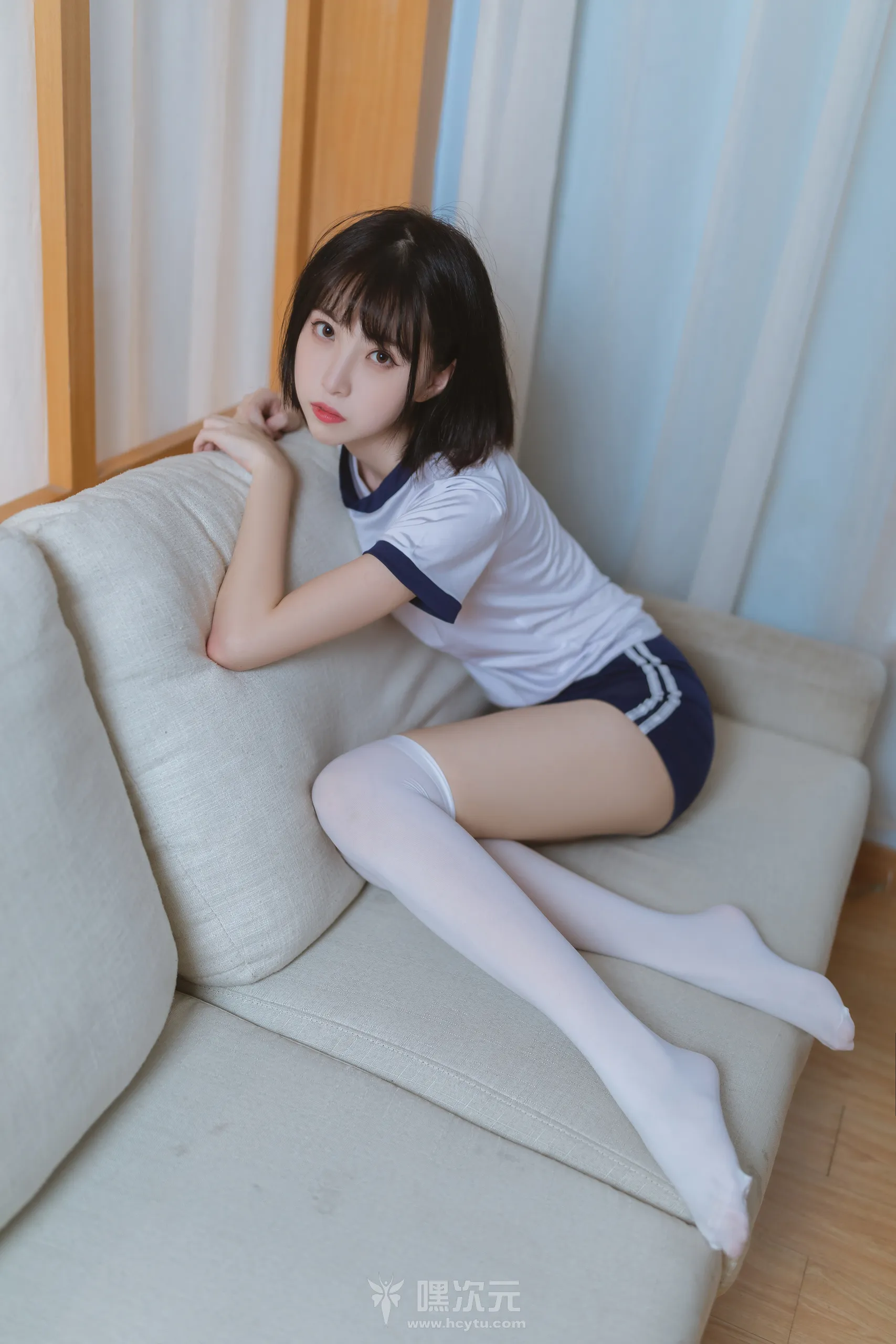 许岚LAN 放学回家 美女写真图片欣赏