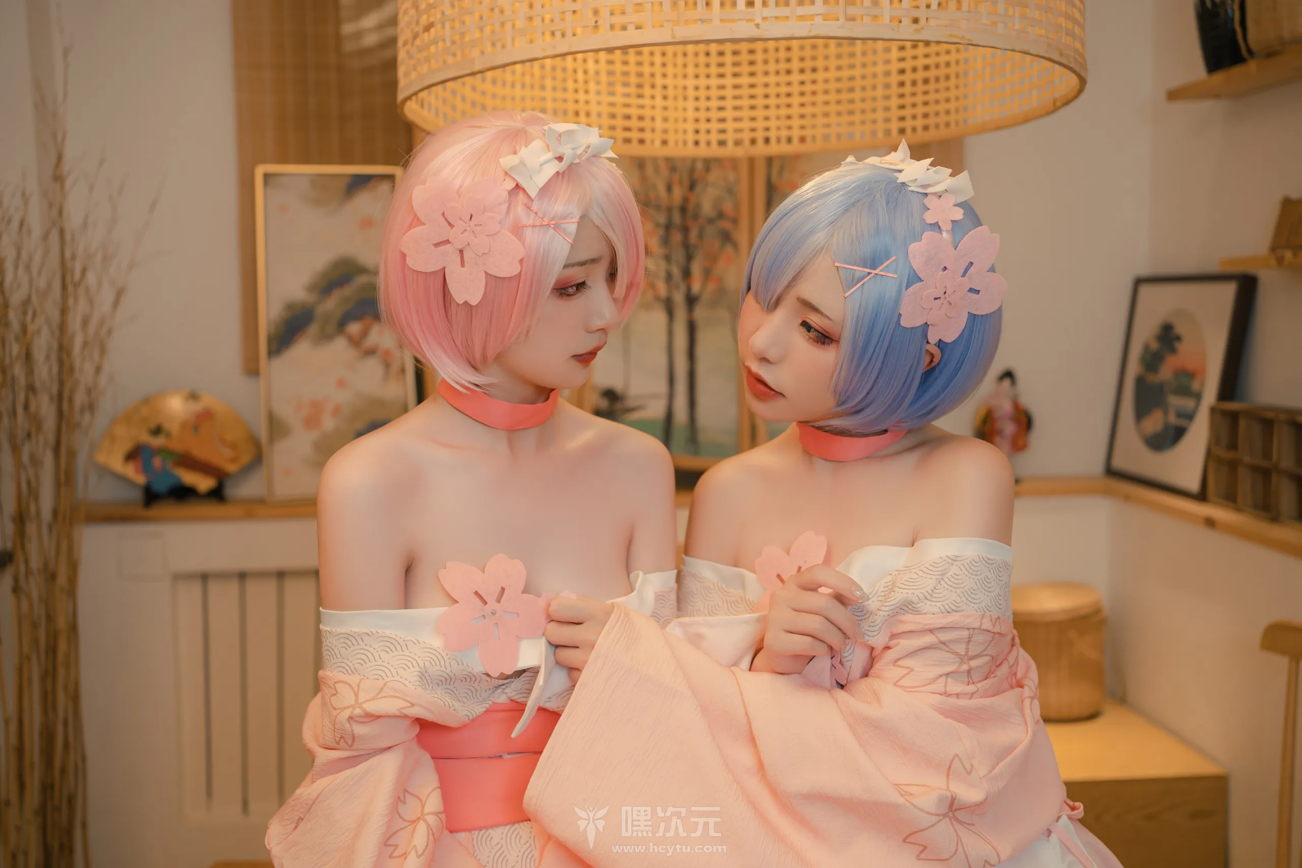 爆机少女喵小吉&Nekokoyoshi双人写真《Re:从零开始的女体盛宴》 - 嘿次元 图10