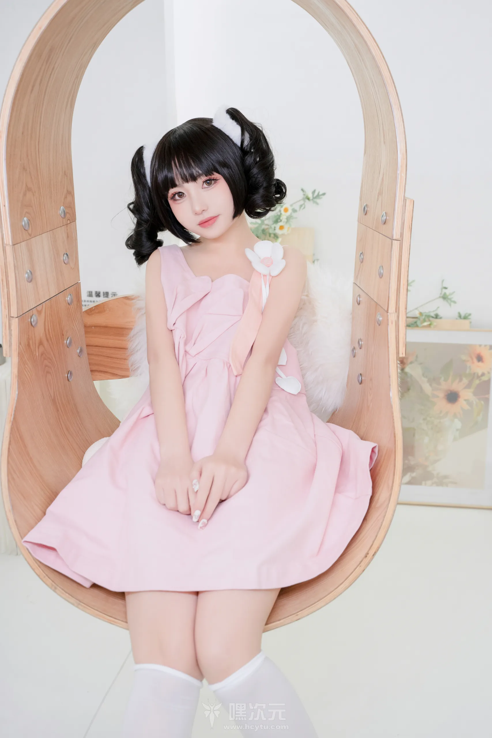 爆机少女喵小吉 《蜜桃乌龙》-嘿次元