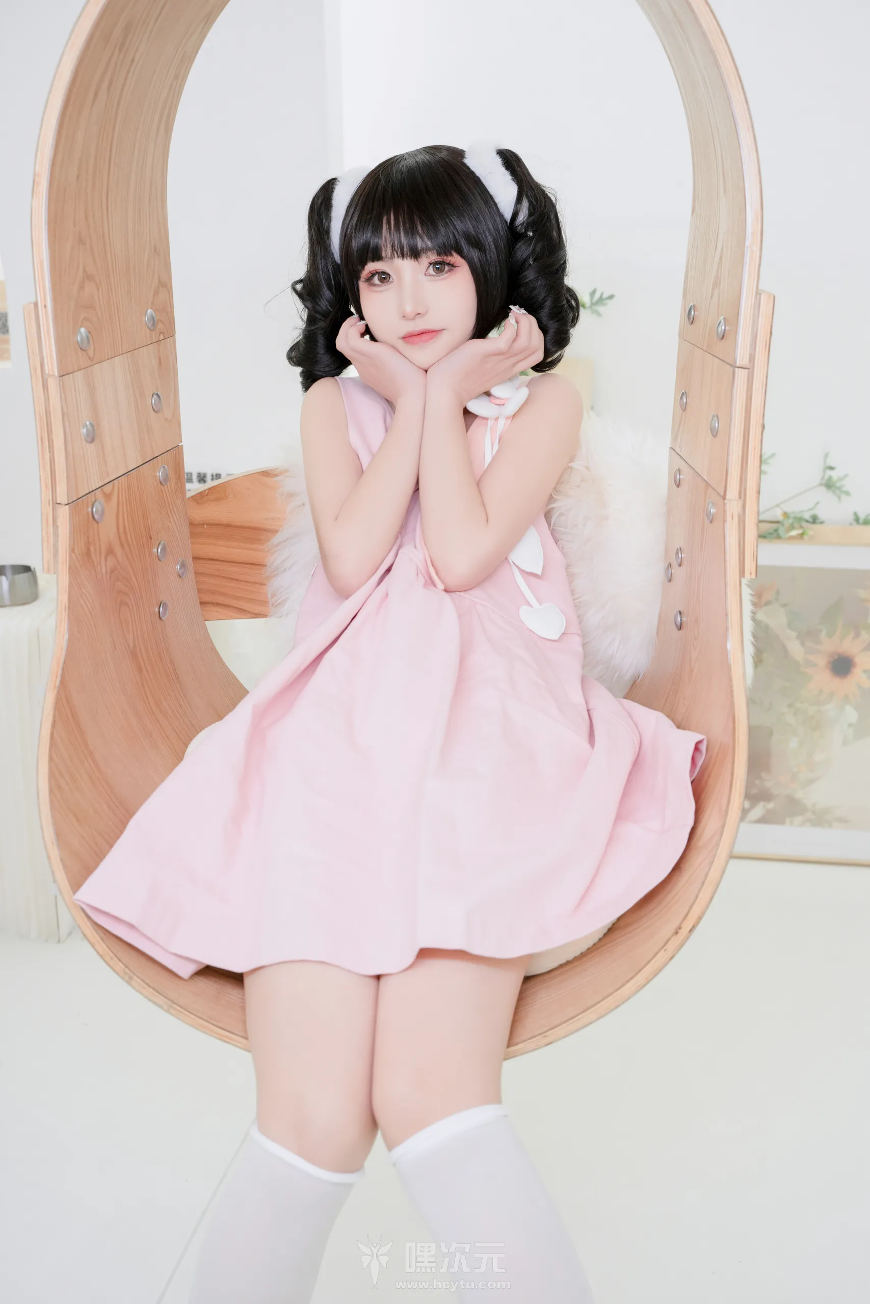 爆机少女喵小吉 《蜜桃乌龙》 - 嘿次元 图2