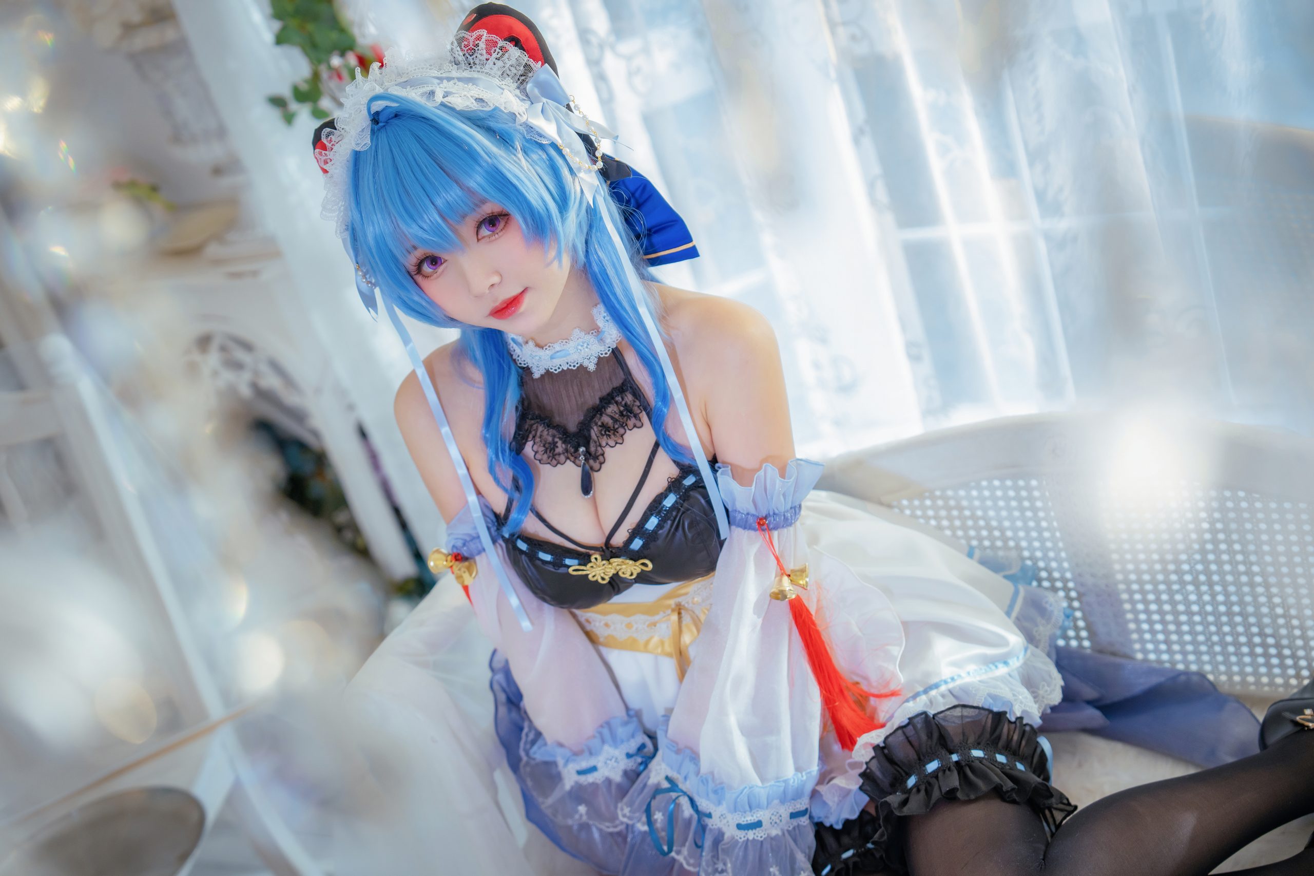 大大卷卷小卷 甘雨女仆 美女写真图片 - 嘿次元 图6