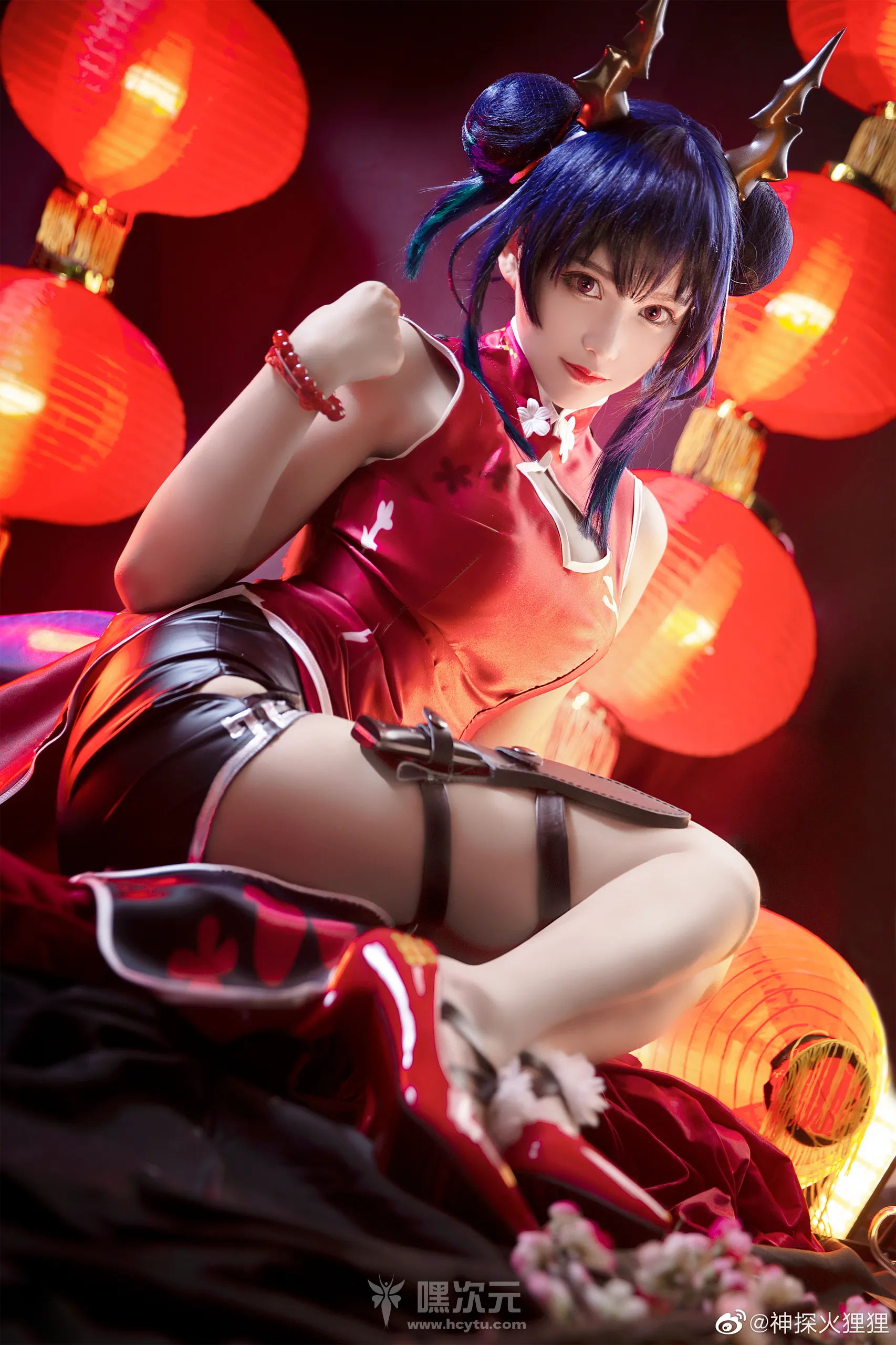 神探火狸狸 写真合集下载