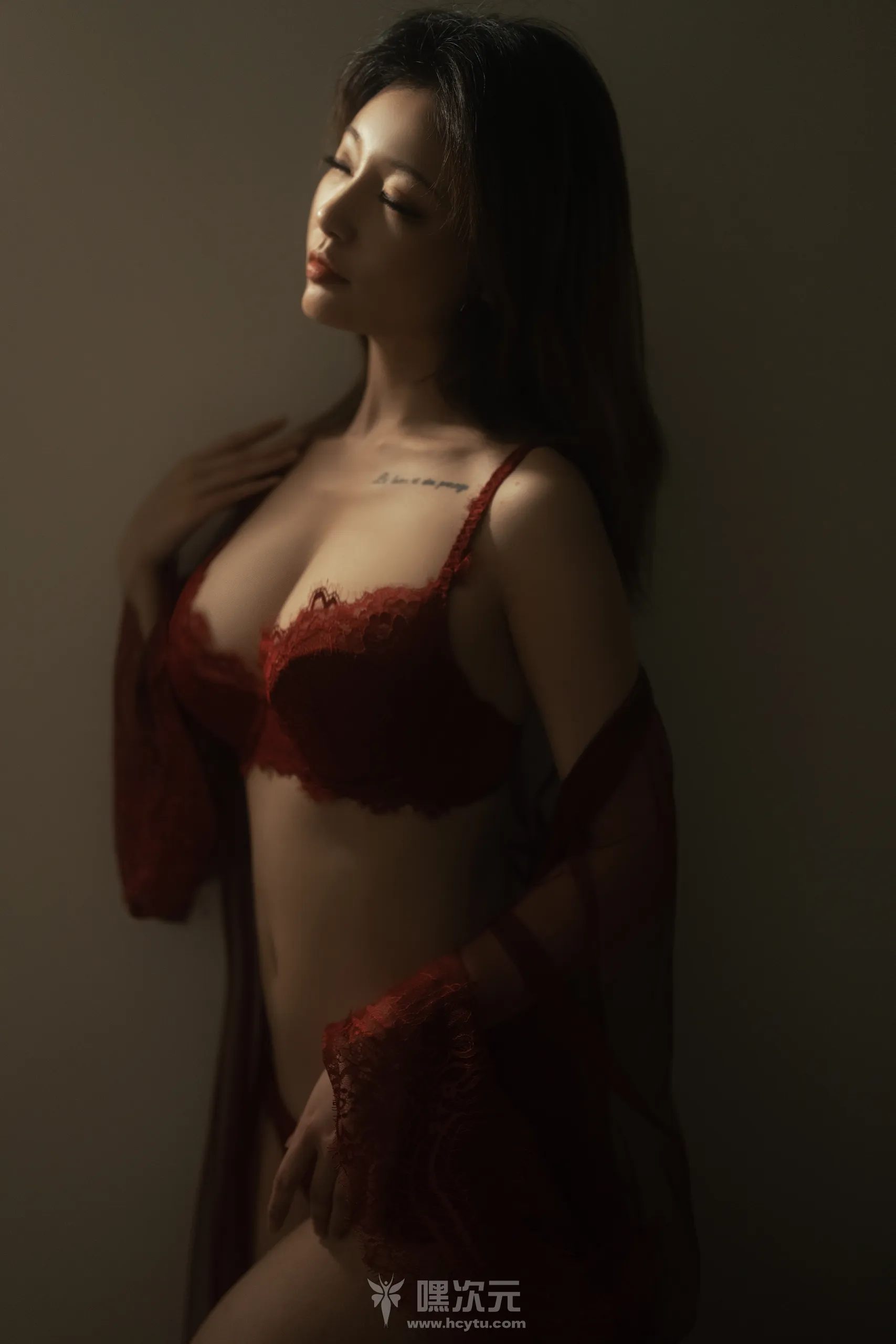 桃良阿宅 红烛 美女写真图片-嘿次元