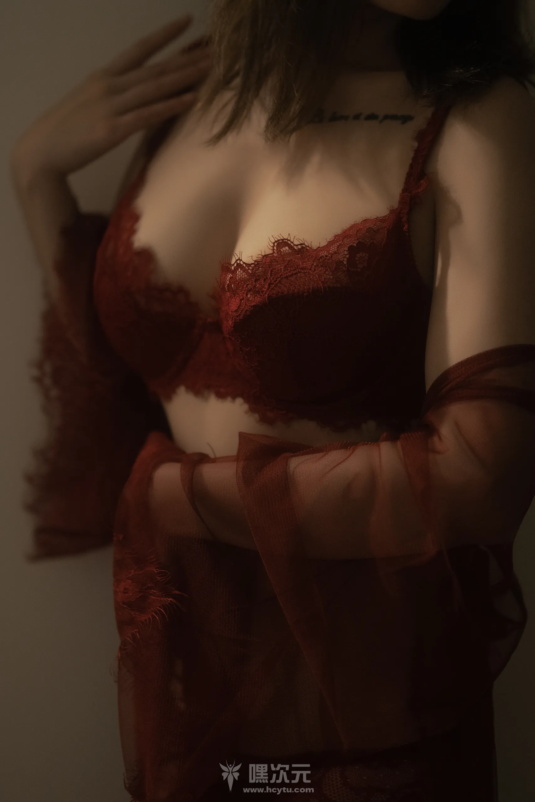 桃良阿宅 红烛 美女写真图片 - 嘿次元 图3