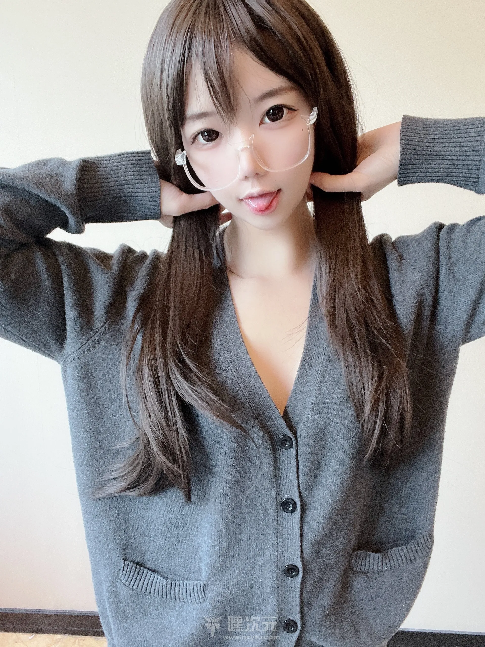 莉犬 写真合集下载