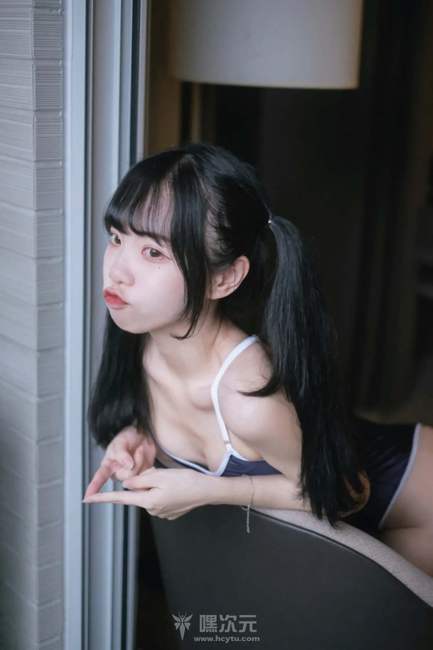 可可小白兔 追蹤起來 跟著🐰🐰去游泳！写真图片 - 嘿次元 图2