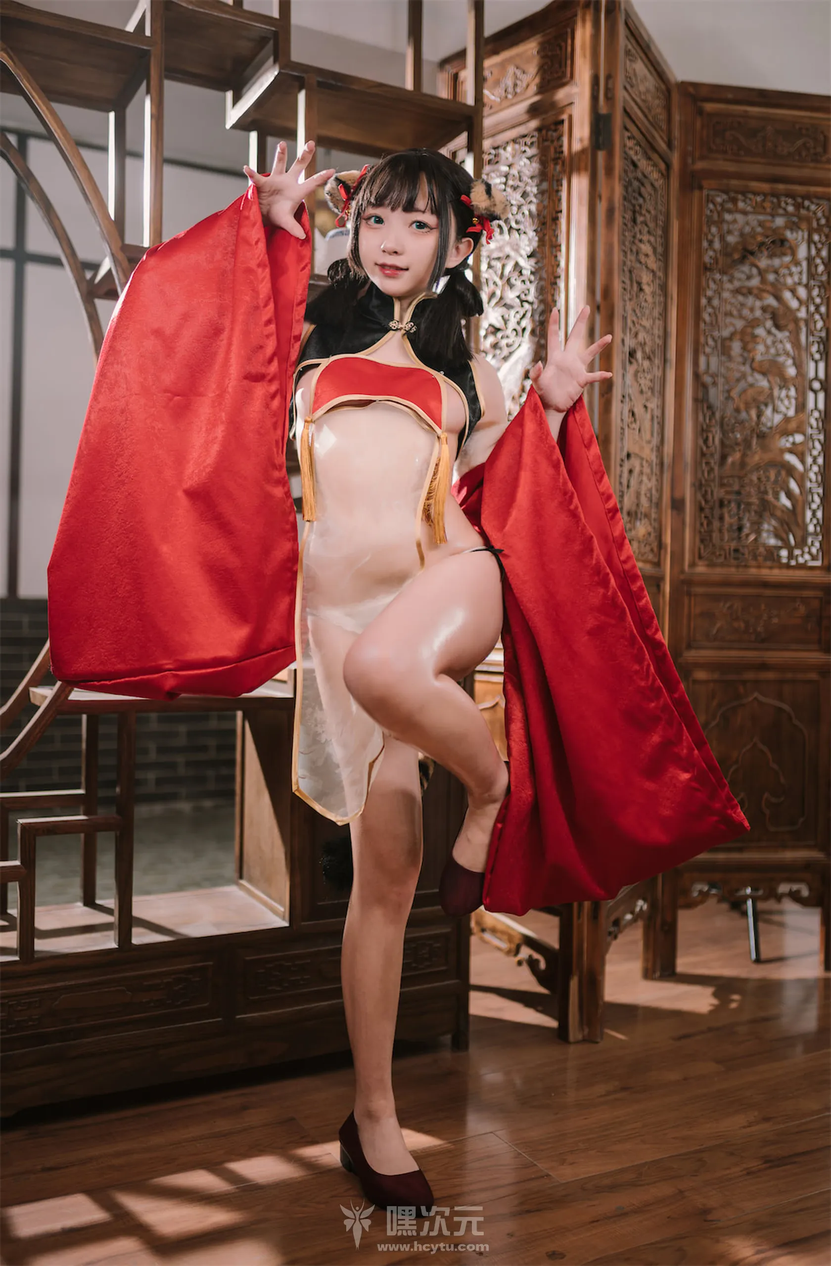 花铃 虎团团 美女写真图片-嘿次元