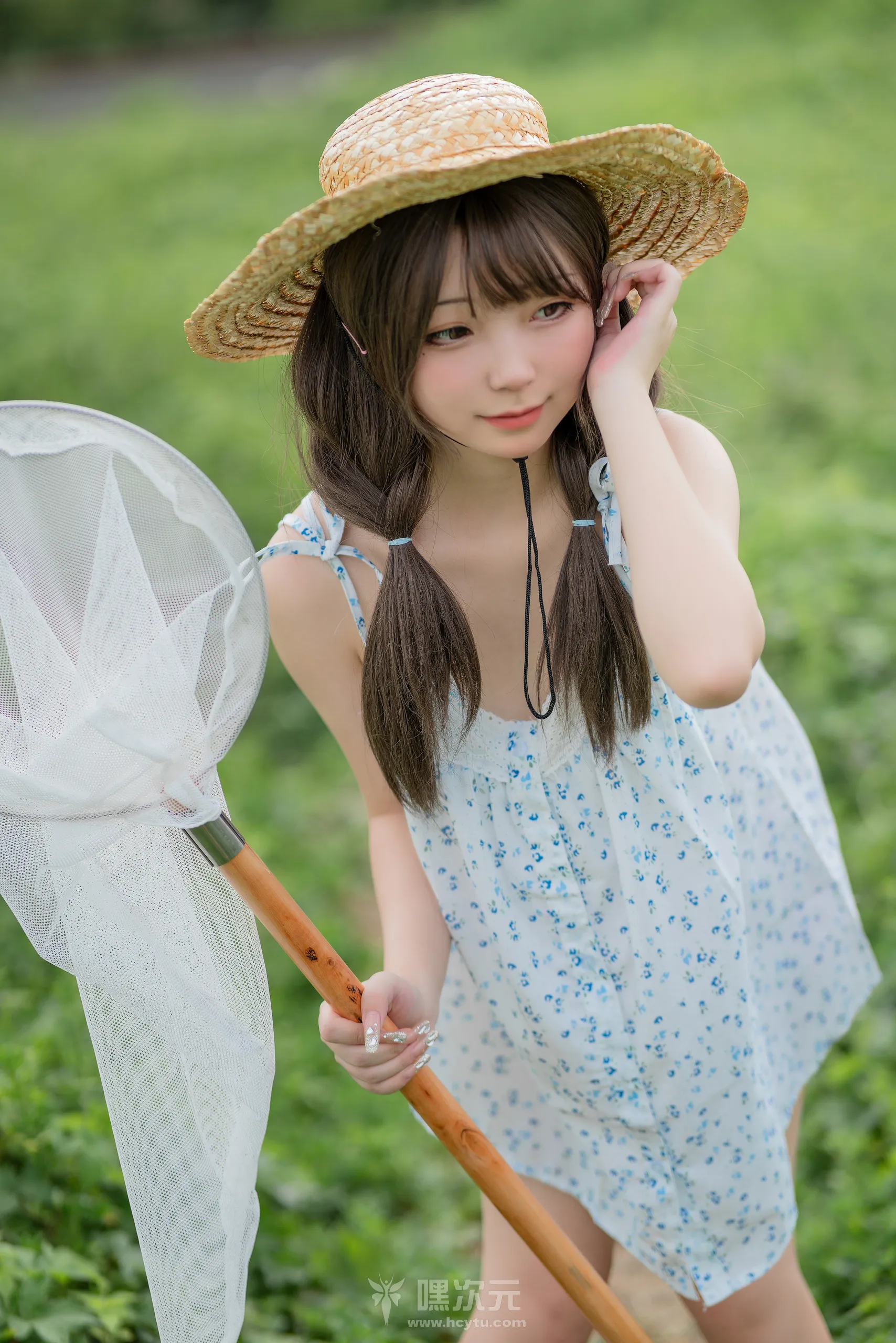 花铃 田野 美女写真图片 - 嘿次元 图3