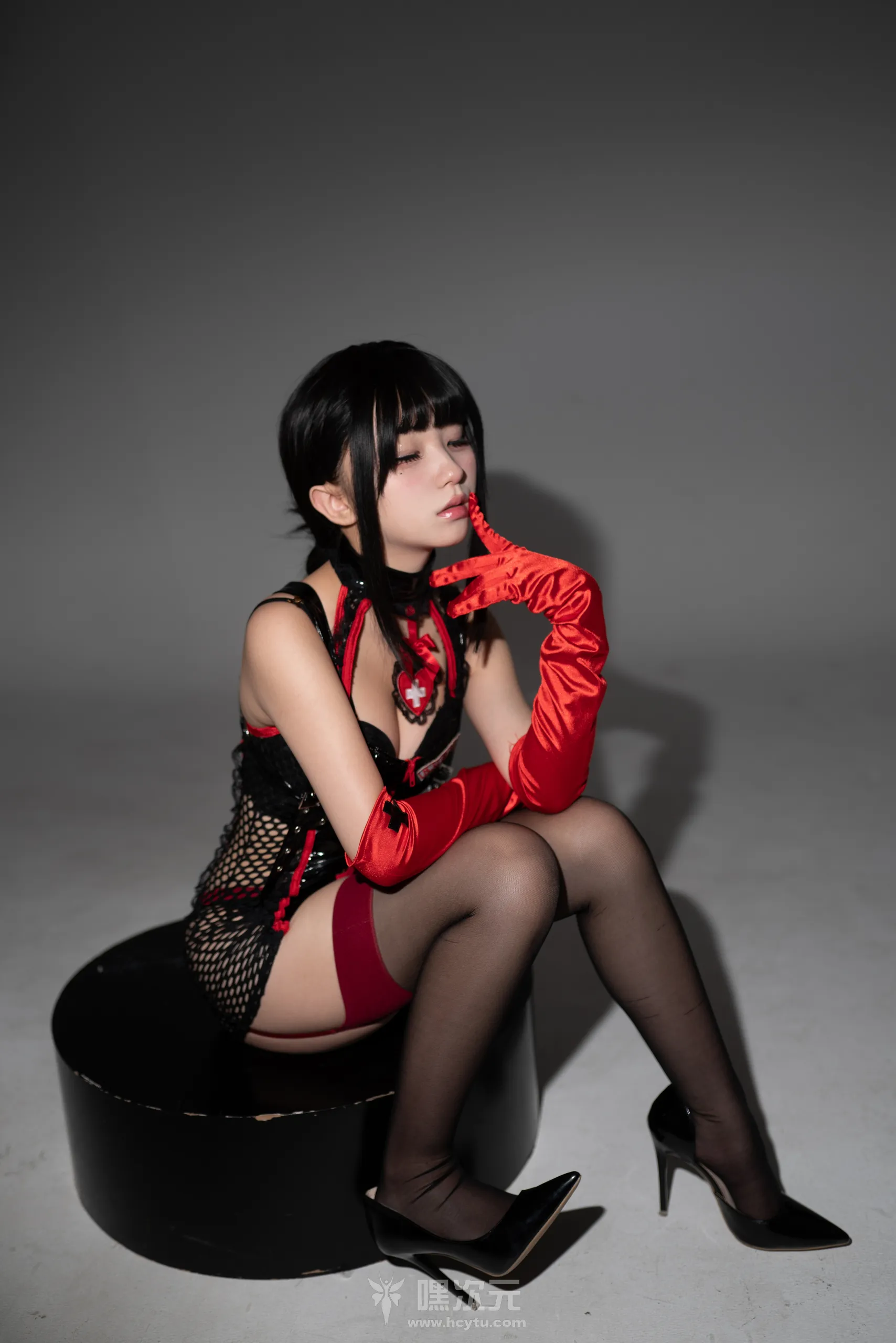 花铃 NO.024 特工护士 美女写真图片 - 嘿次元 图3