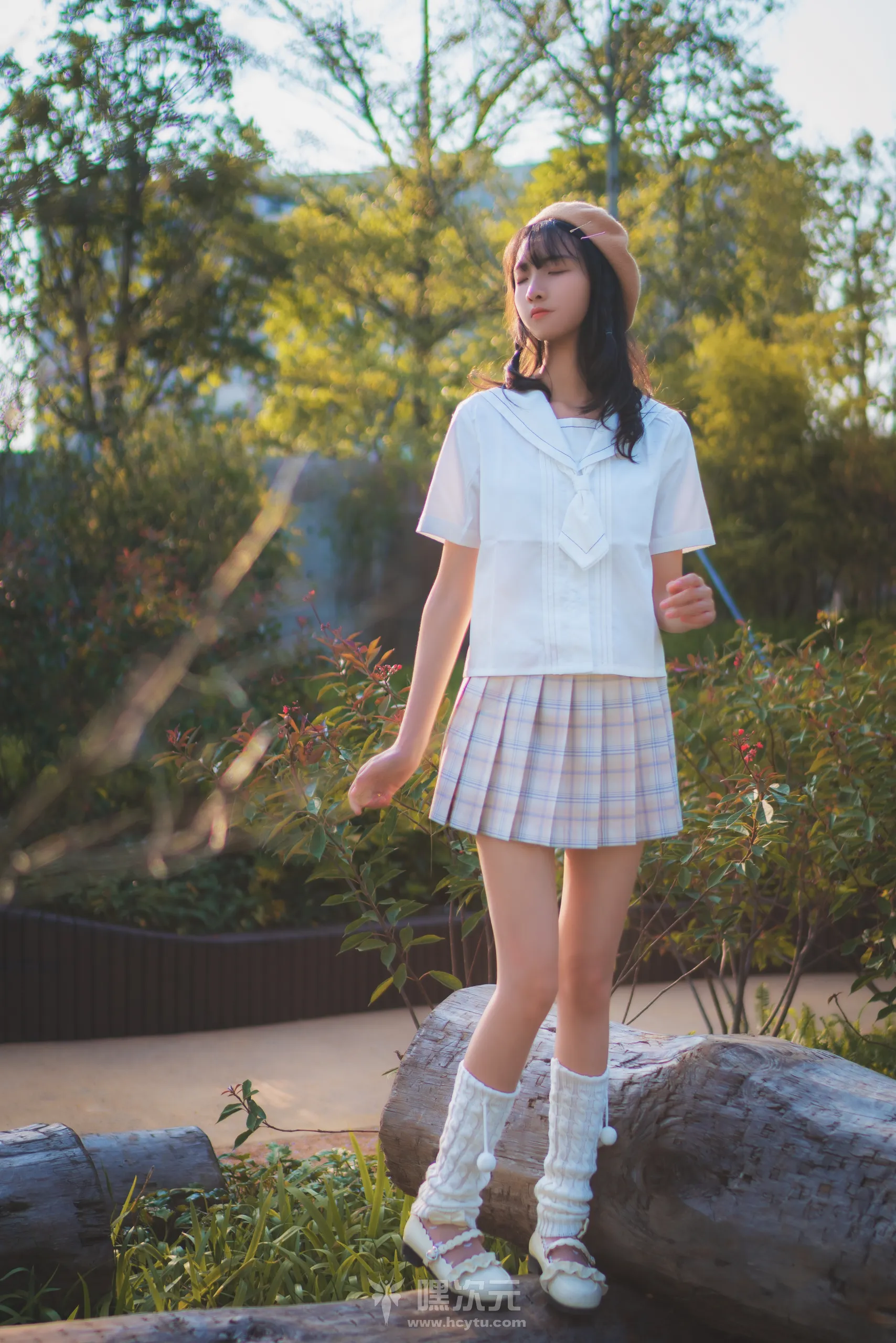 西瓜少女 白云森林短袖无外套 - 嘿次元 图5