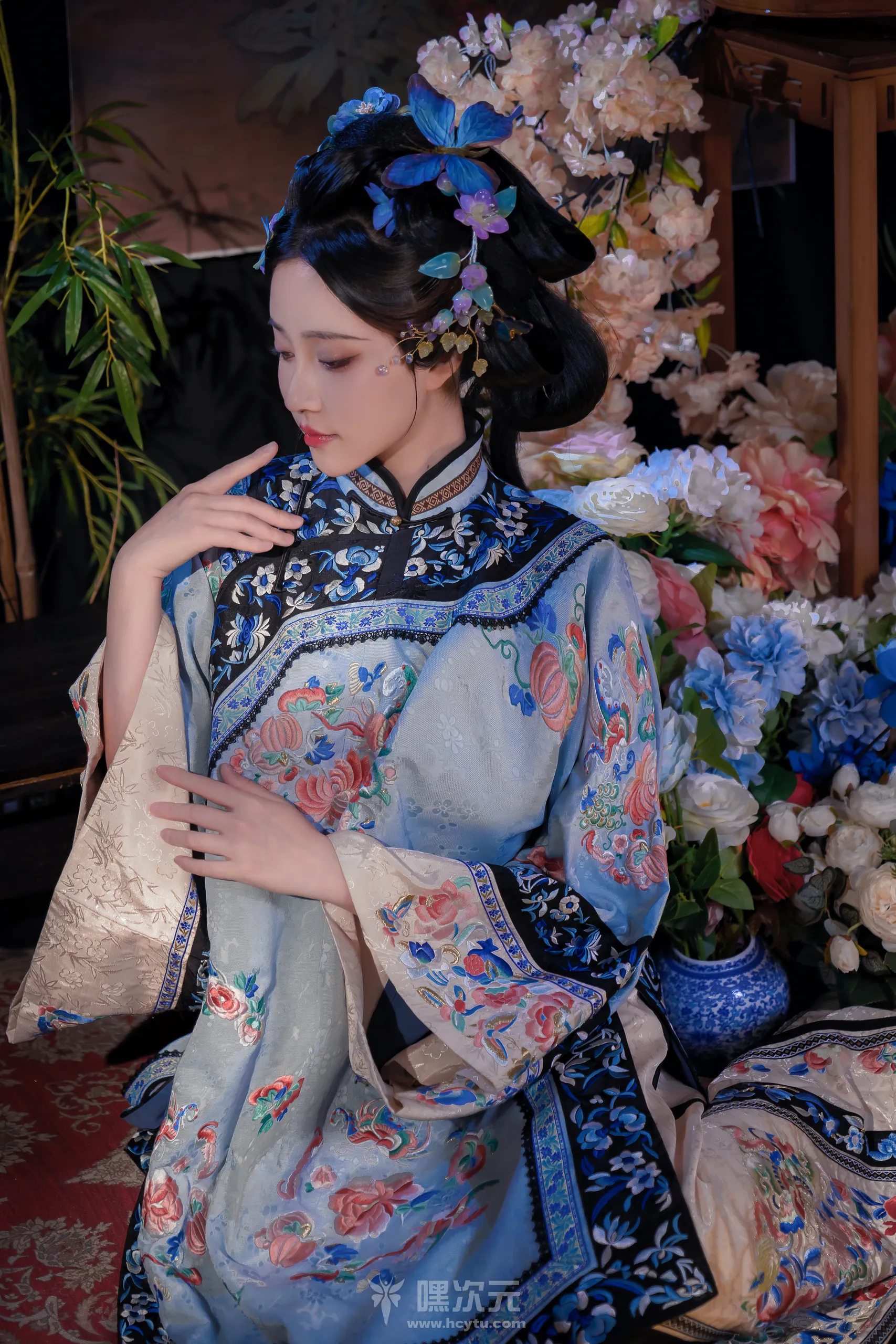 年年 美女写真合集下载 - 嘿次元 图2