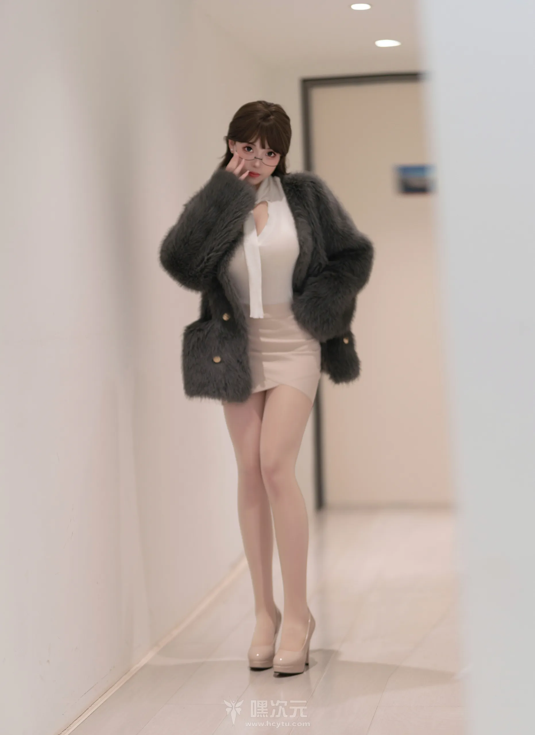 Bangni邦尼《触手来袭》写真：成熟少妇的克苏鲁风情 - 嘿次元[在线欣赏]-嘿次元