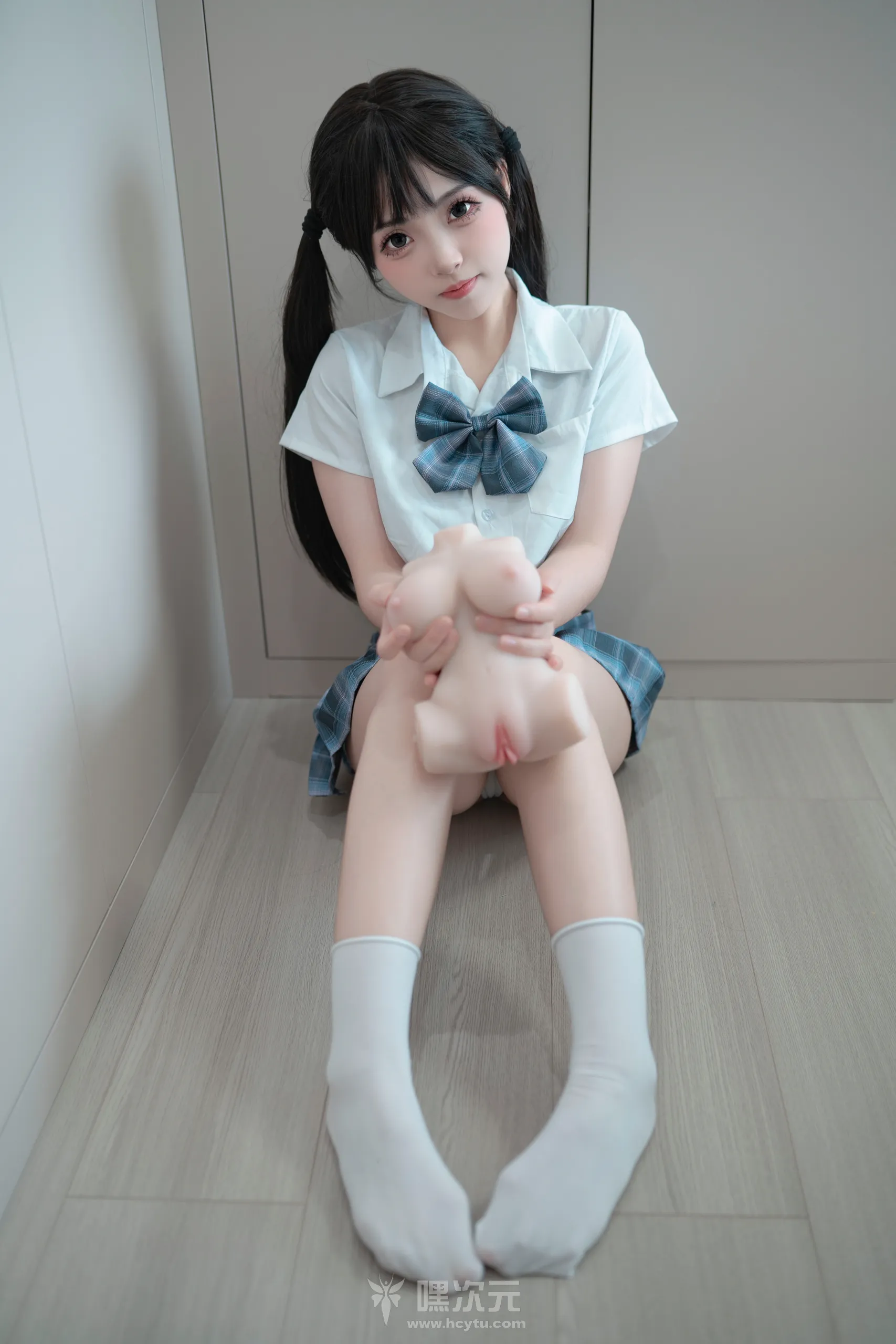 Bangni邦尼《家有妹妹》写真：制服少女的青春魅力-嘿次元