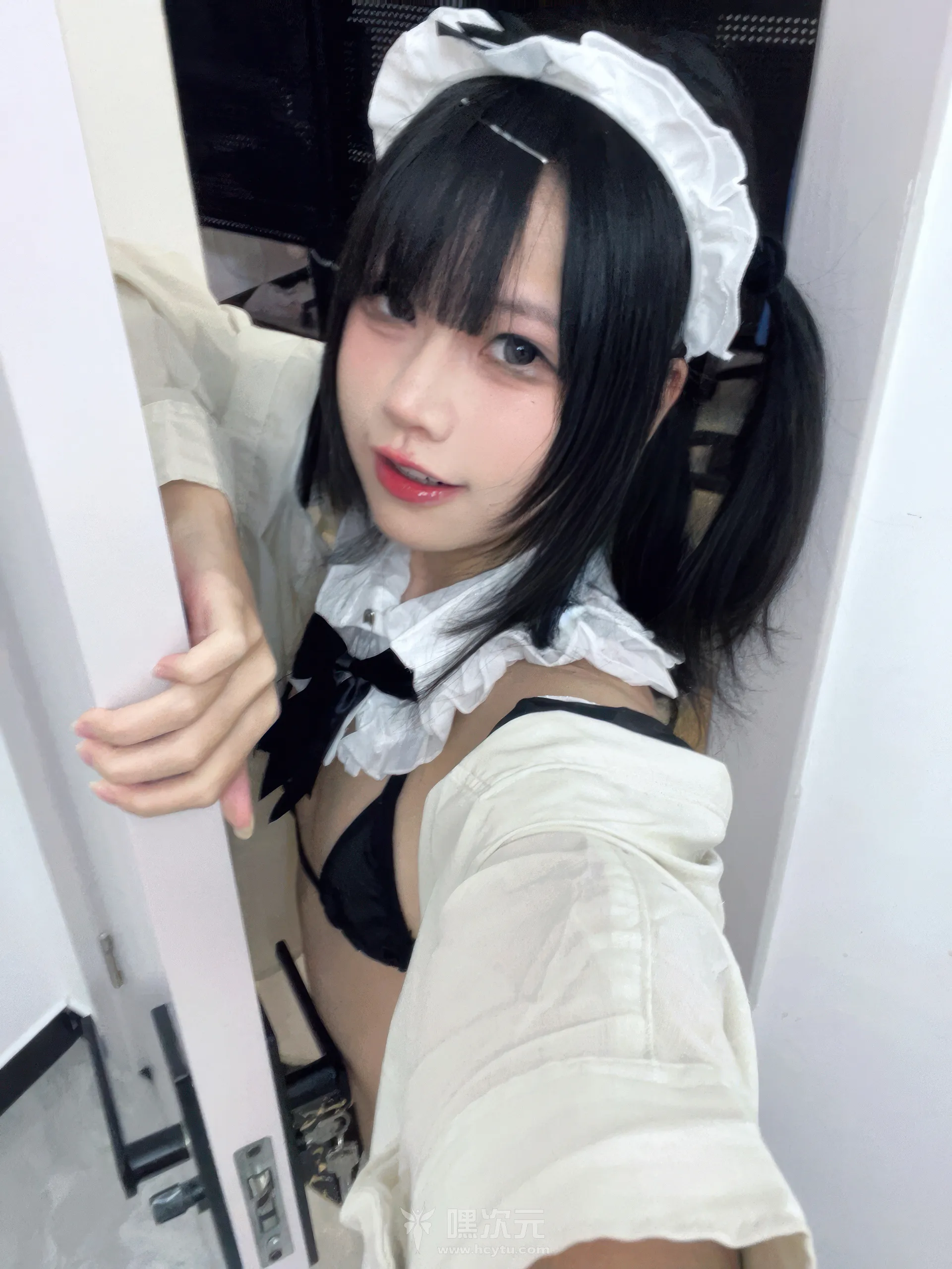 清水凪 妹抖酱 微型比基尼与白衬衫 写真集 - 嘿次元 图4