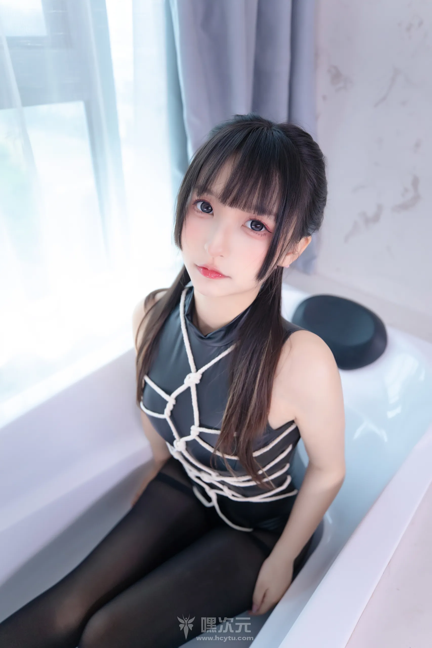 神楽坂真冬 – 夏日戏水 美女图片 - 嘿次元 图6