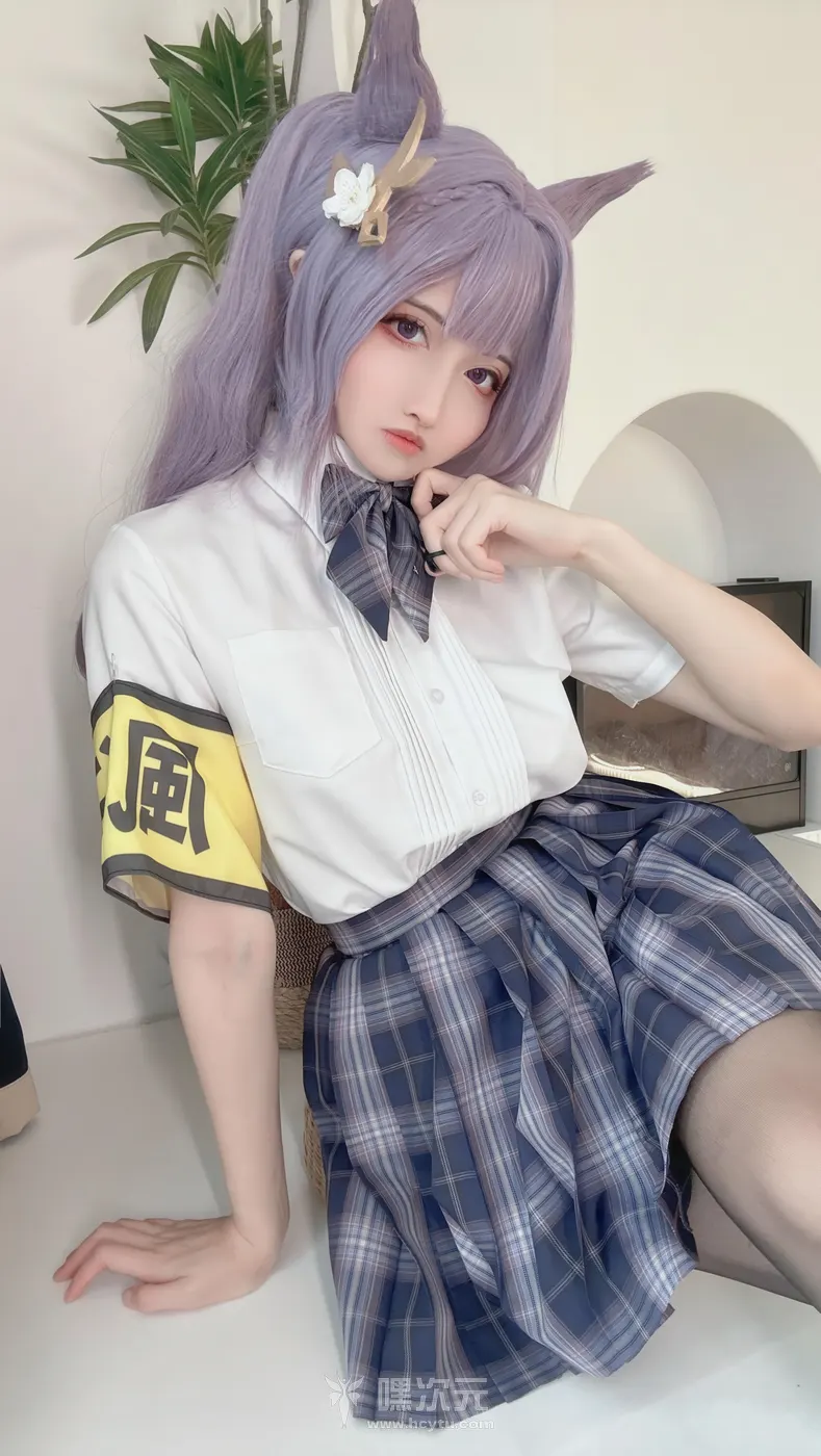 山崎怜Rei 刻晴 制服 山崎怜Rei刻晴制服诱惑 写真集 - 山崎怜Rei - 指尖轻触领结的慵懒挑逗