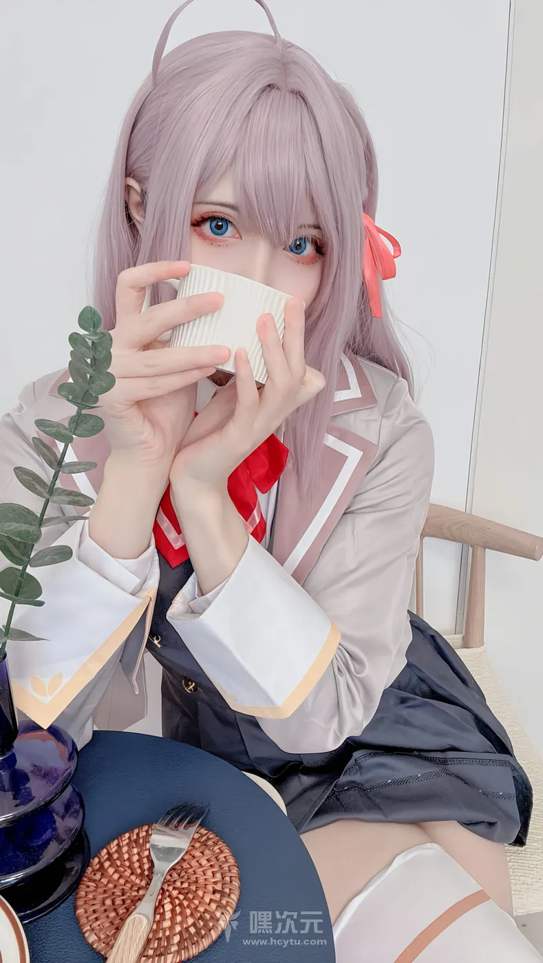 山崎怜Rei 艾莉同学 蓝瞳制服欲念绽放 写真集 - 山崎怜Rei 精彩瞬间 02