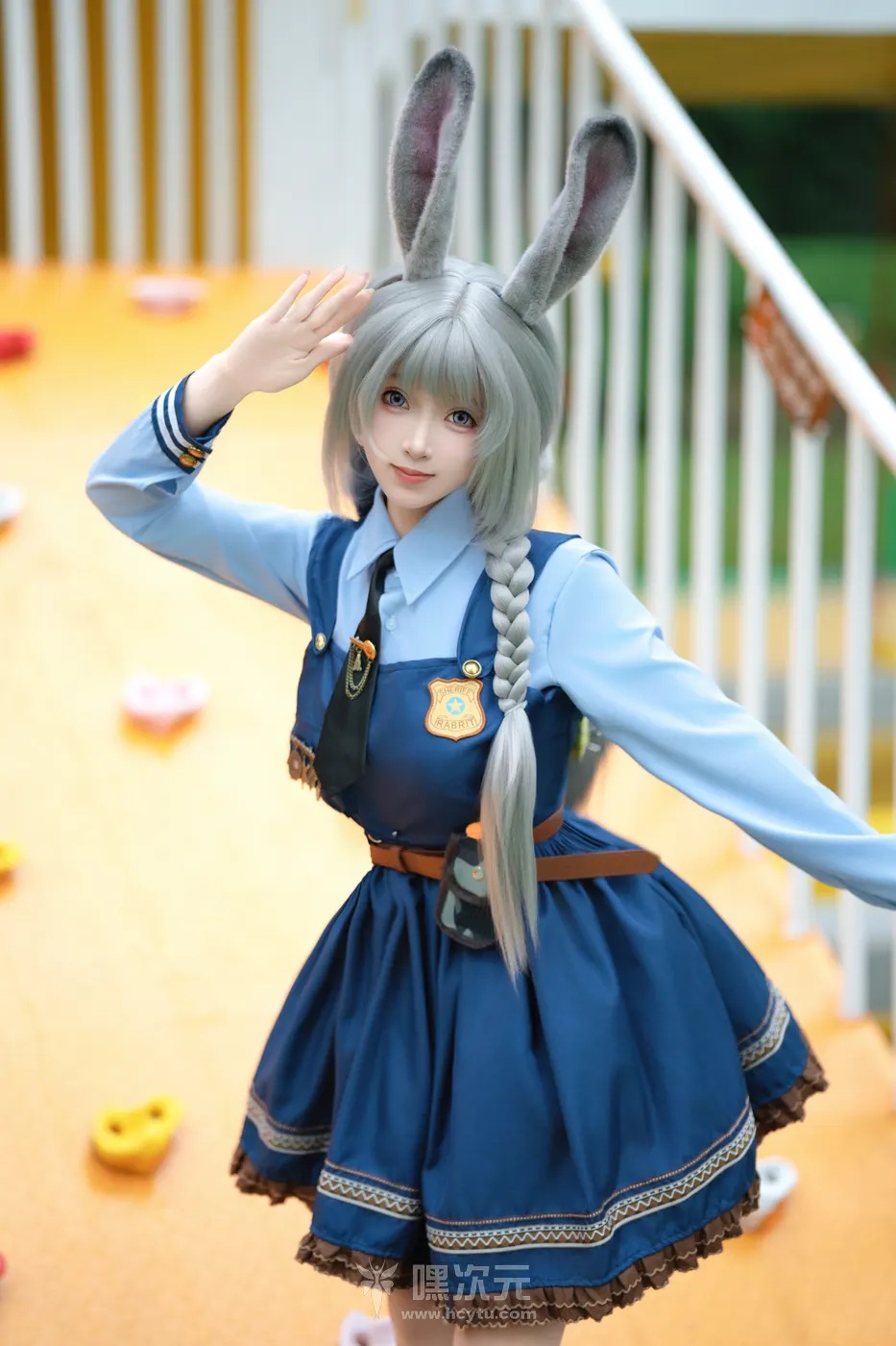 Bangni邦尼 Juddy Hopps 邦尼兔野性诱惑制服写真 写真集 - Bangni邦尼 Juddy Hopps 写真集 封面预览