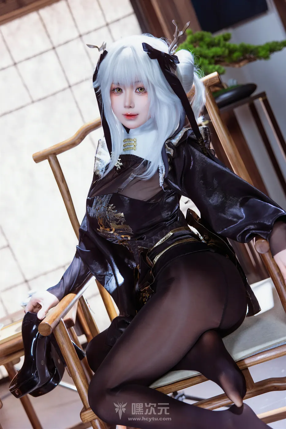 末夜787 Nikke胜利女神 布兰儿 黑金紧身短袄诱惑 写真集 - 末夜787 精彩瞬间 02