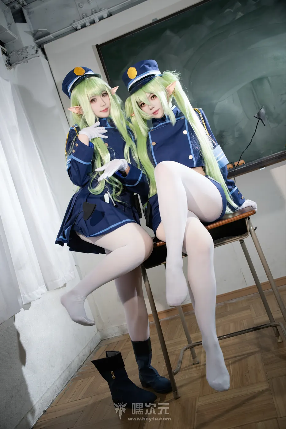 溯兮-sukki 铁道双子 写真集 - 溯兮-sukki - 短裙边缘的绝对领域留白