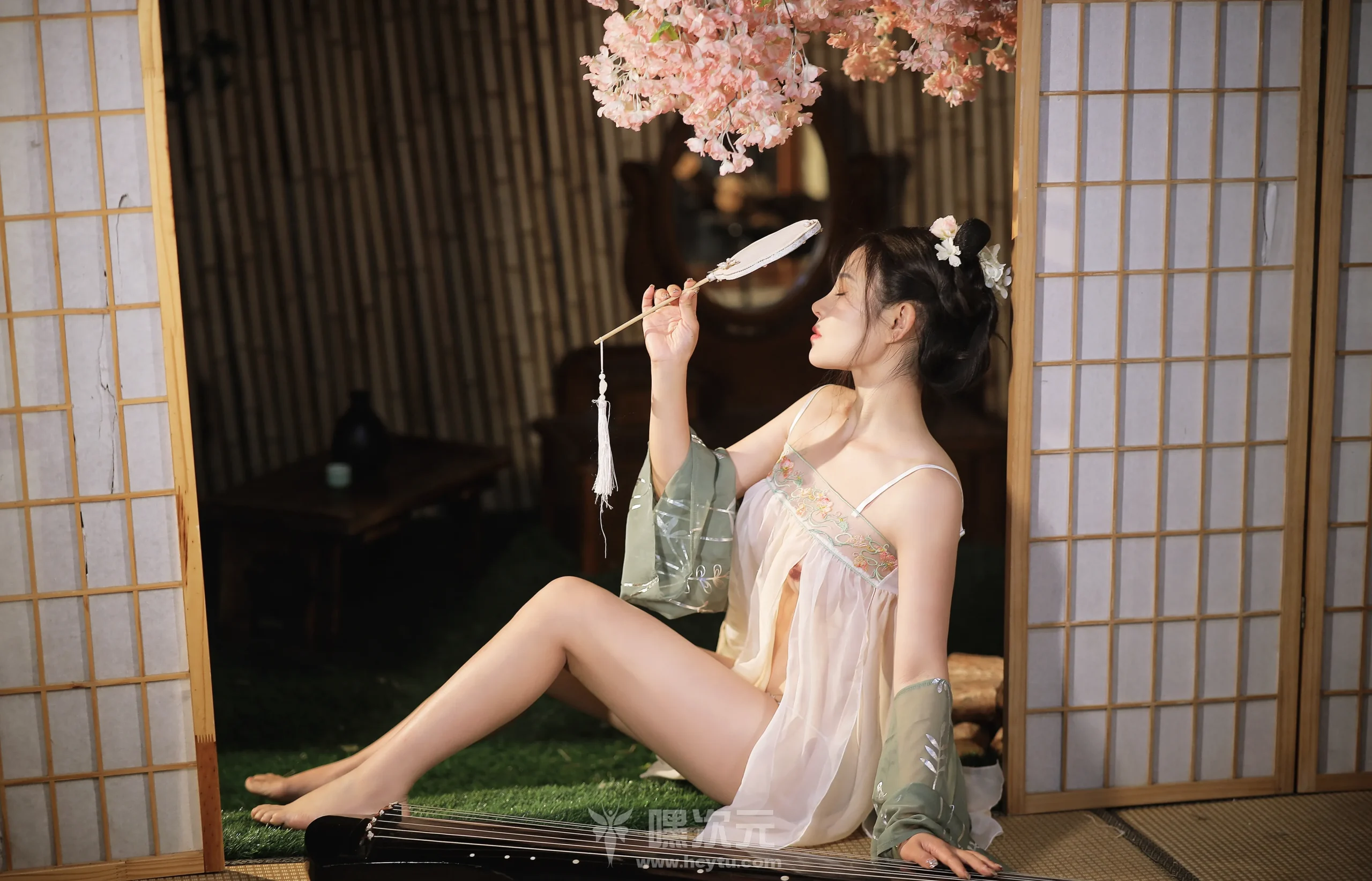 桃暖酱 写真合集下载