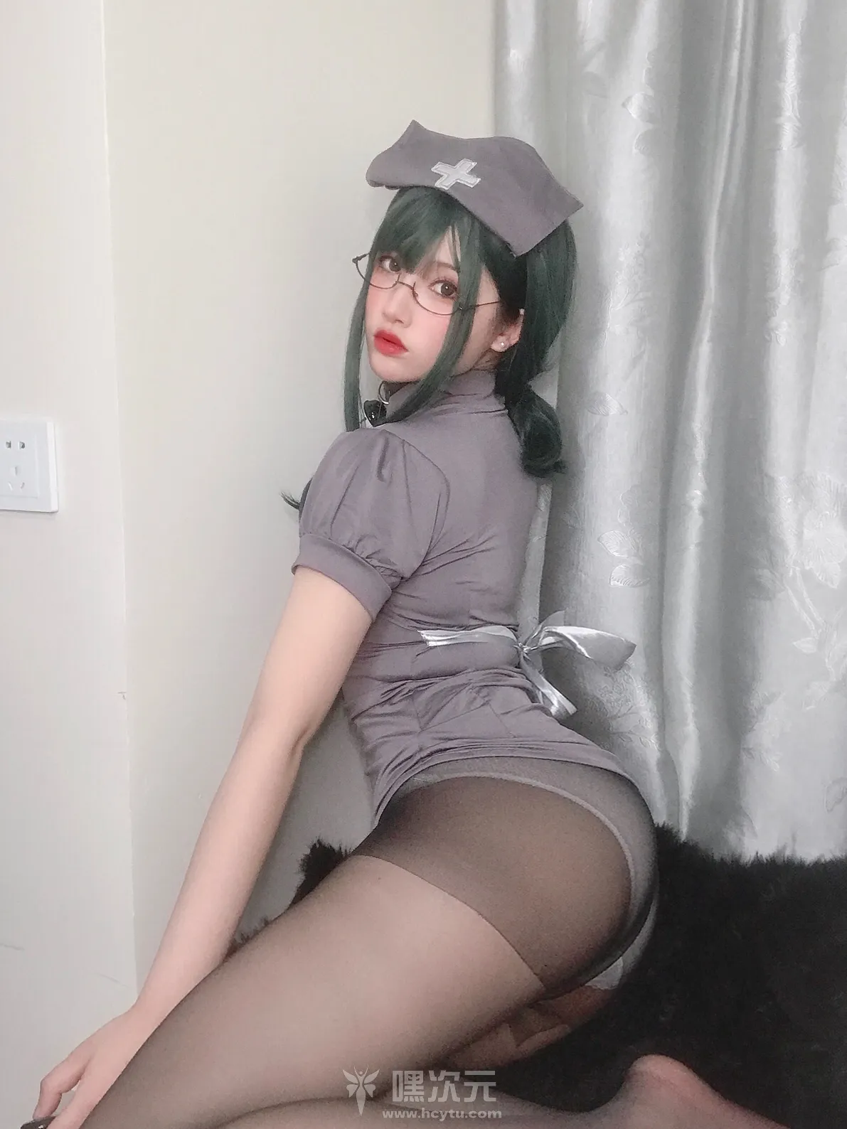你十七鸽 写真合集下载