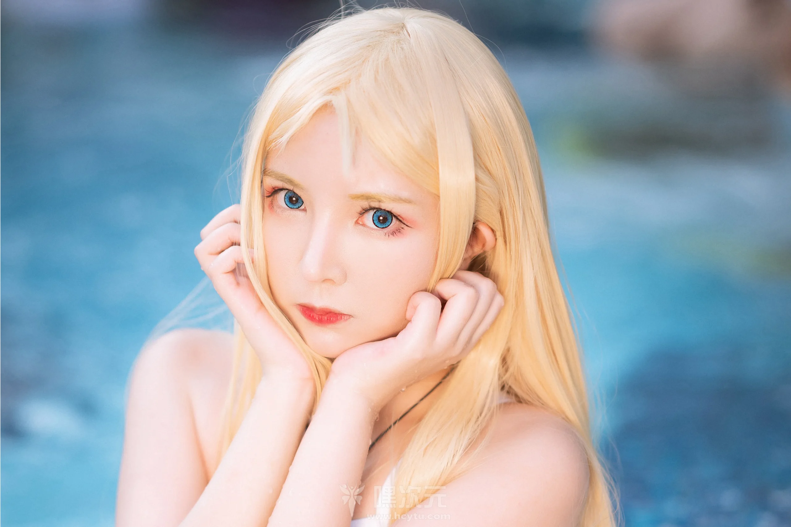 妍子坚不可摧 写真合集下载-嘿次元