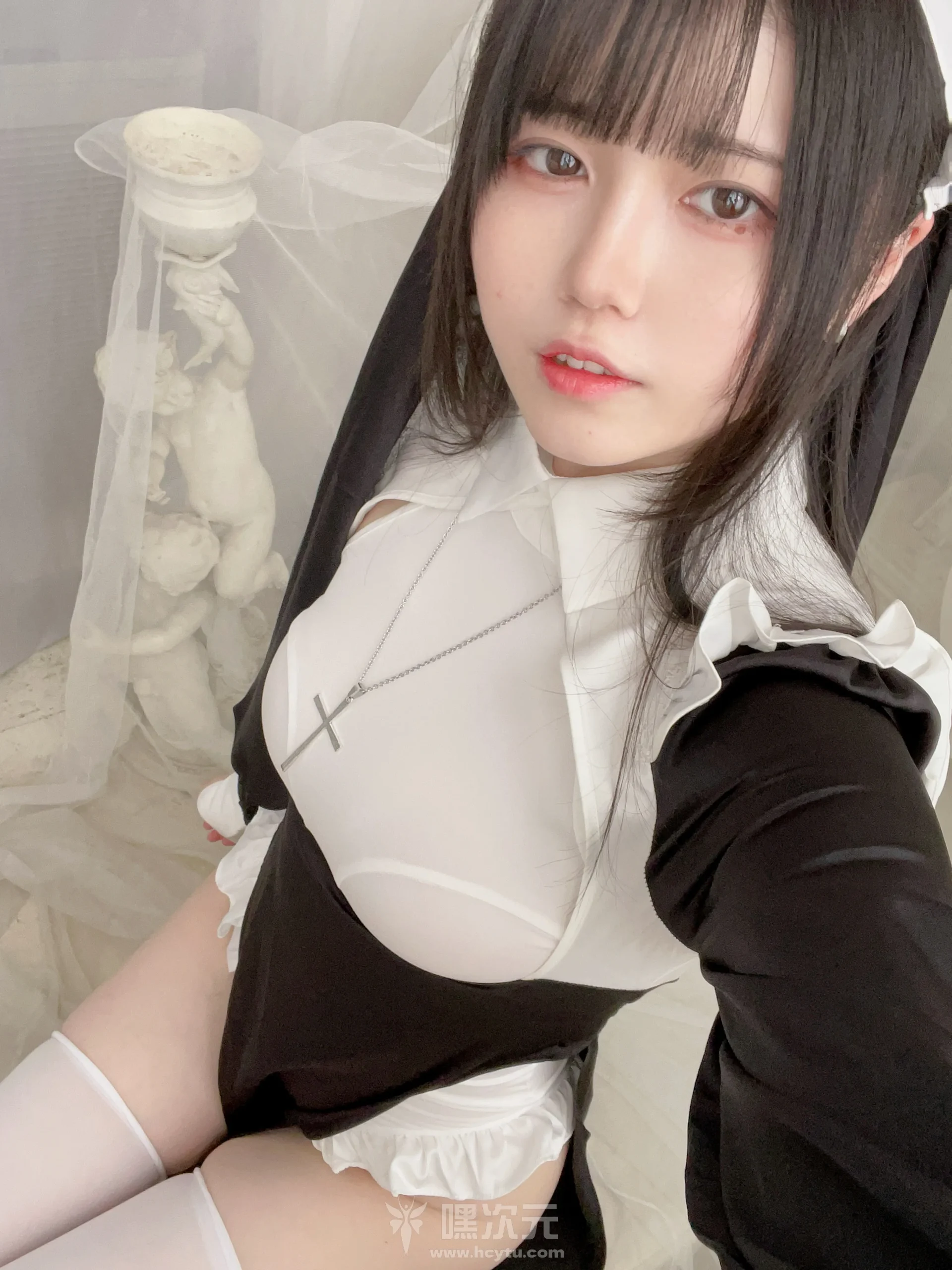 忧贵 写真合集下载-嘿次元
