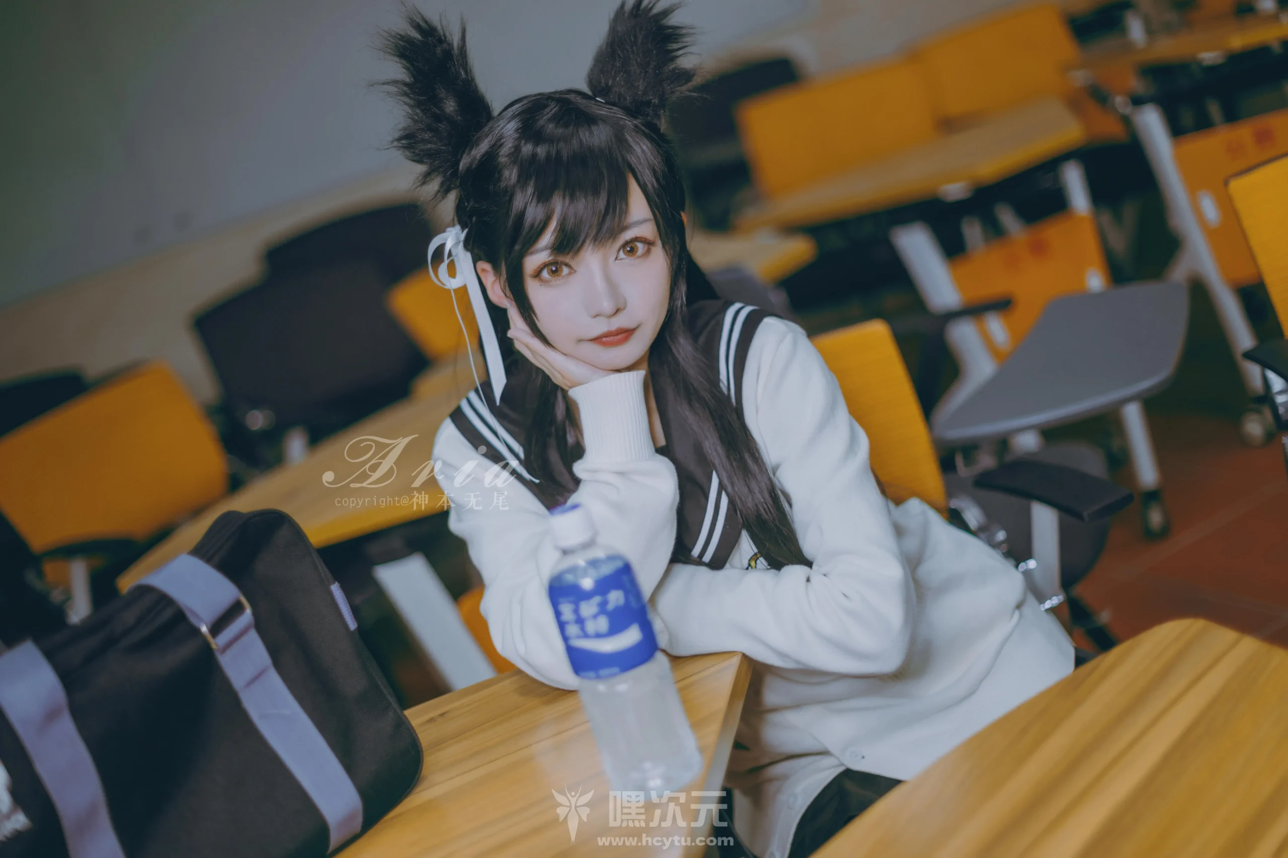 神本无尾 写真合集下载-嘿次元