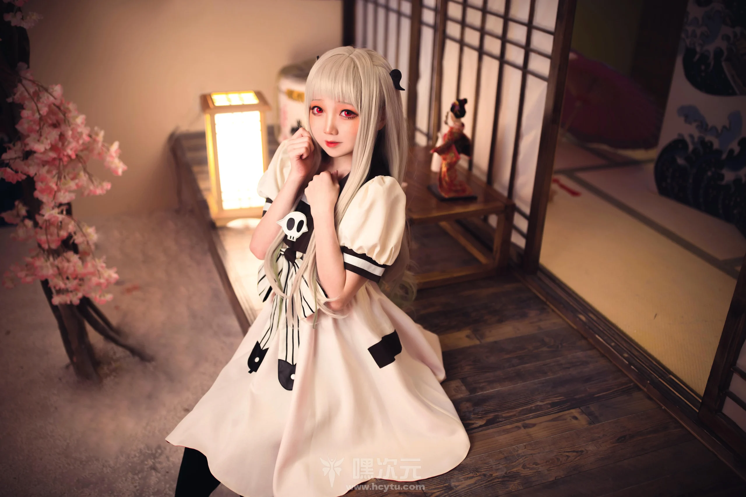 楚楚子w 写真合集下载