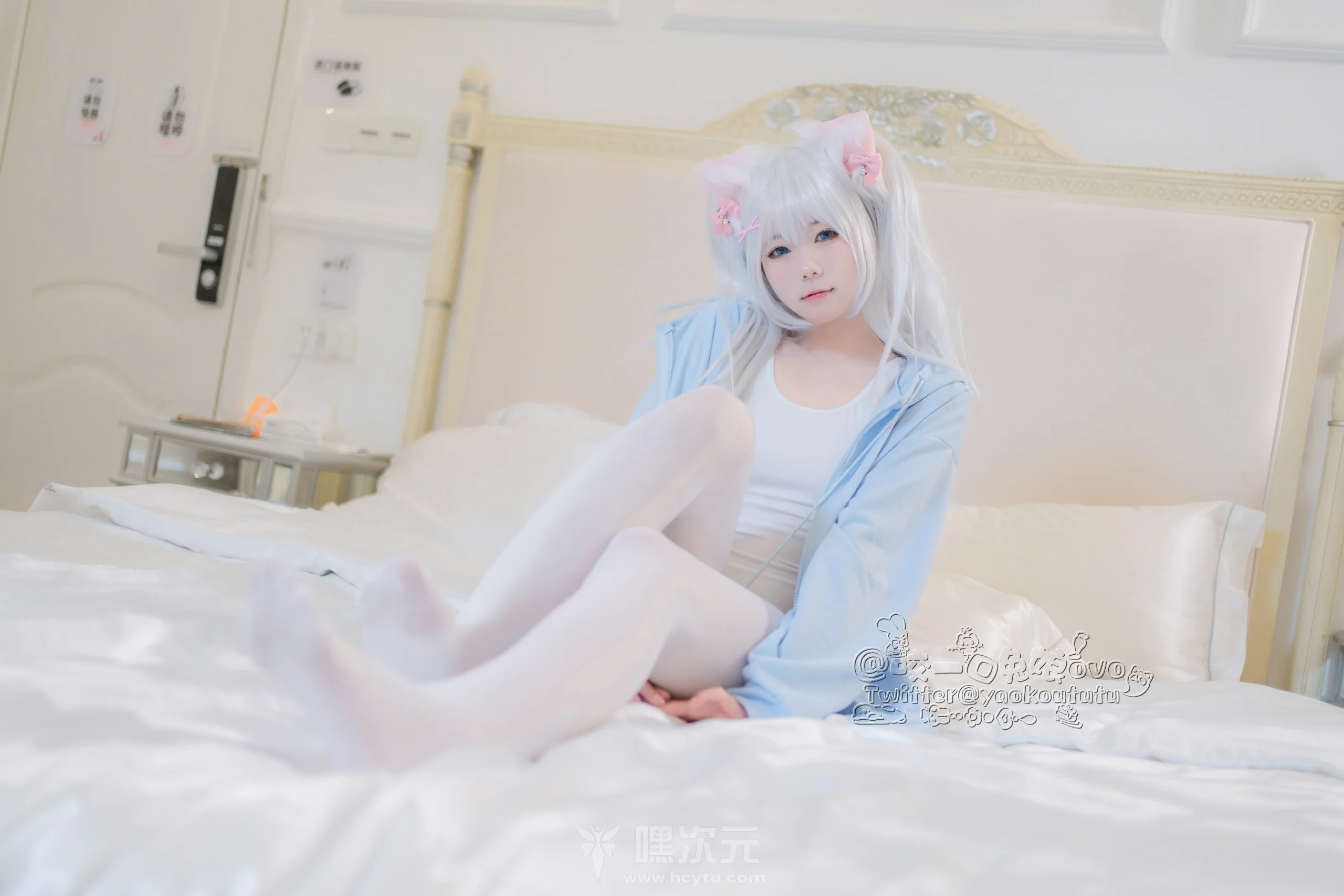 黏黏团子兔 做你的猫-嘿次元