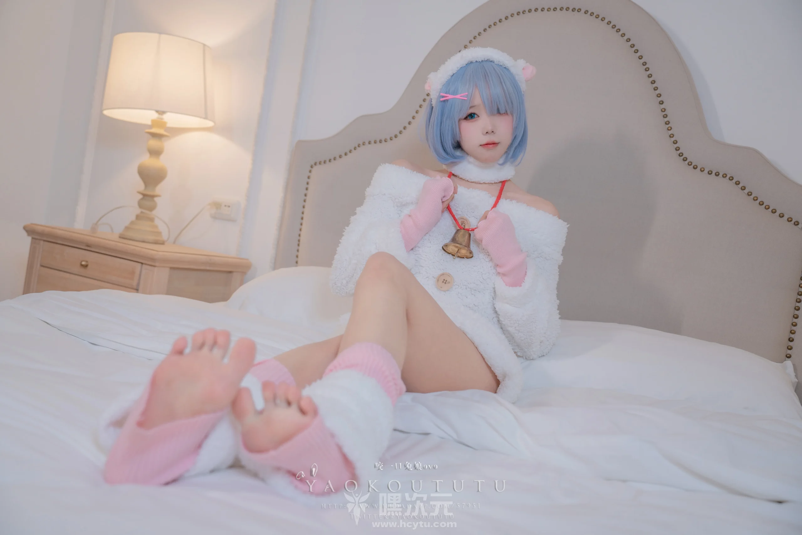 黏黏团子兔 蕾姆咩咩 美女写真图片-嘿次元