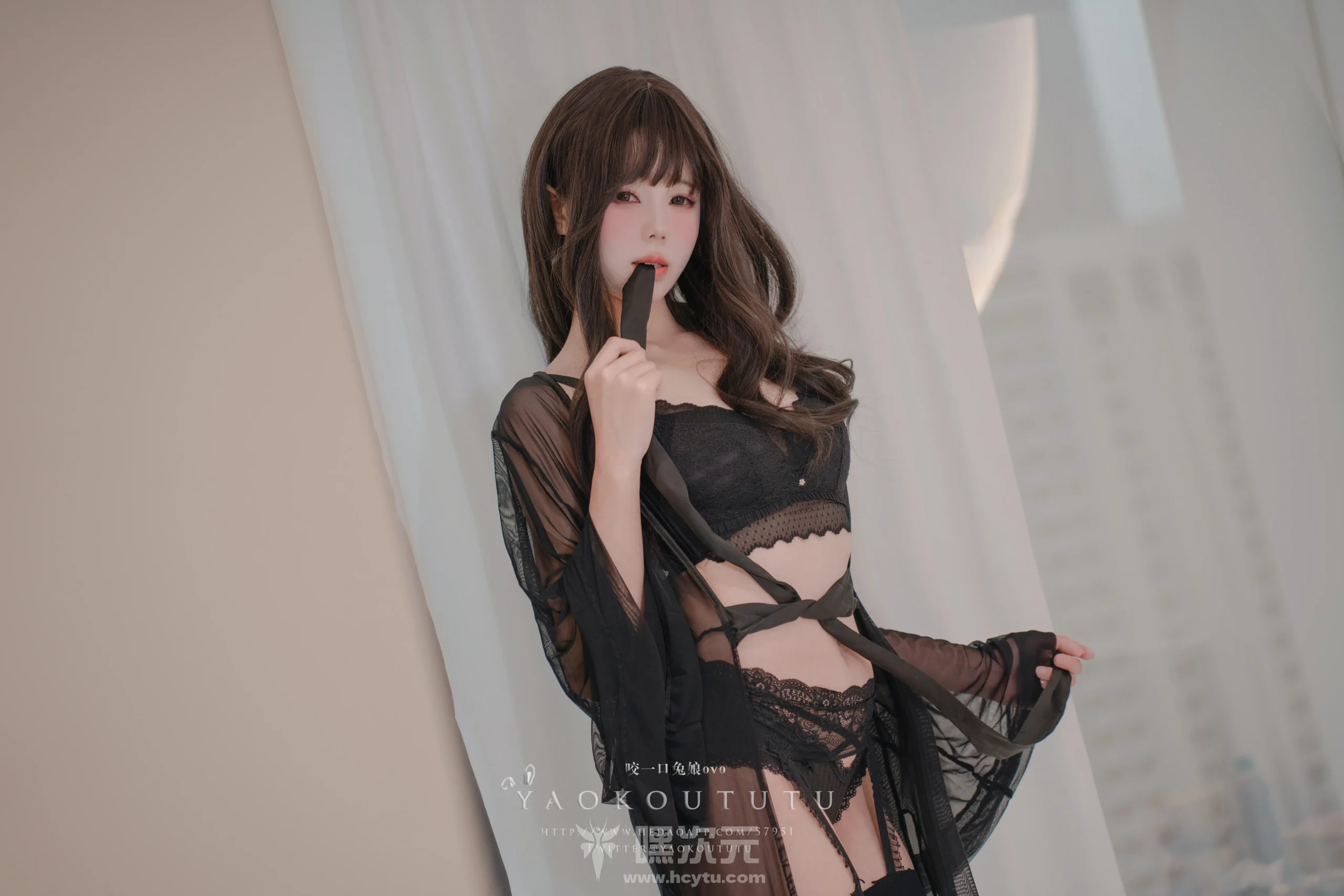 黏黏团子兔 六月订阅 微醺大姐姐 美女写真图片欣赏