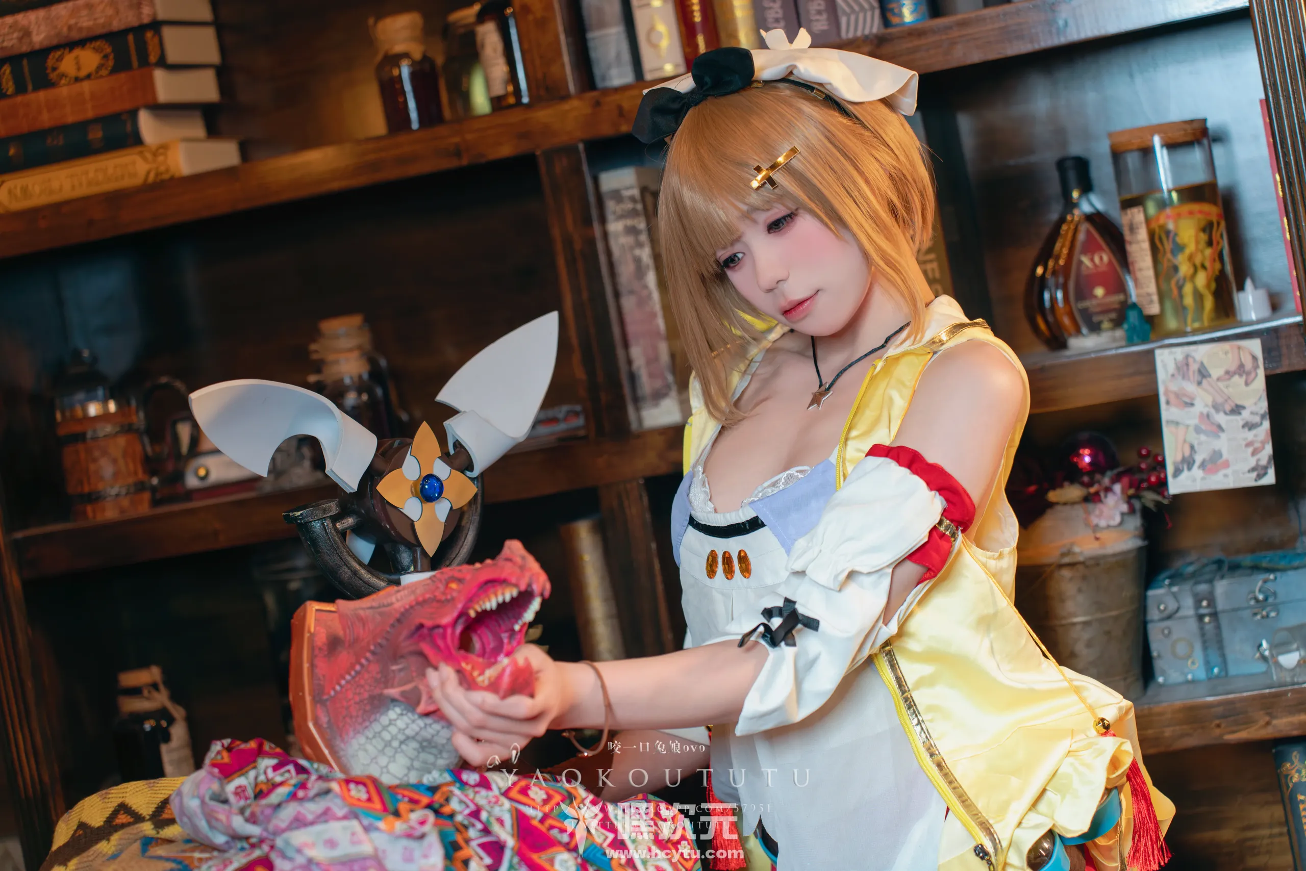 黏黏团子兔 莱莎的秘密工坊 美女写真图片欣赏