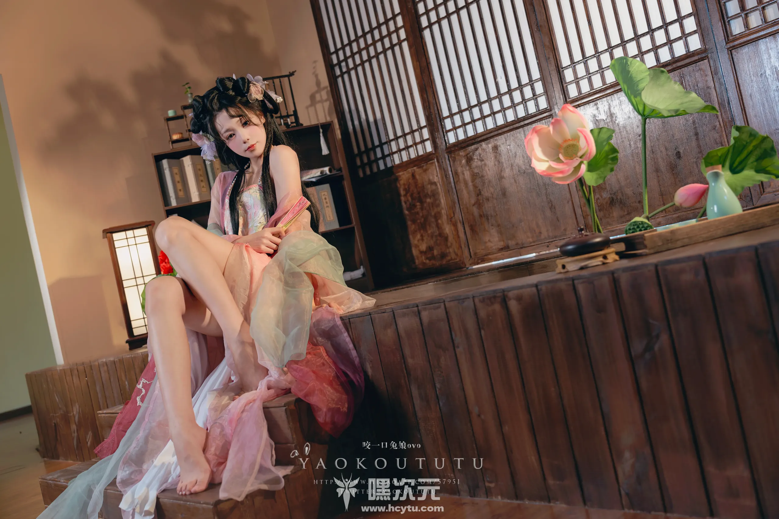 黏黏团子兔 醉倒荷塘边•游园惊梦 美女写真图片欣赏