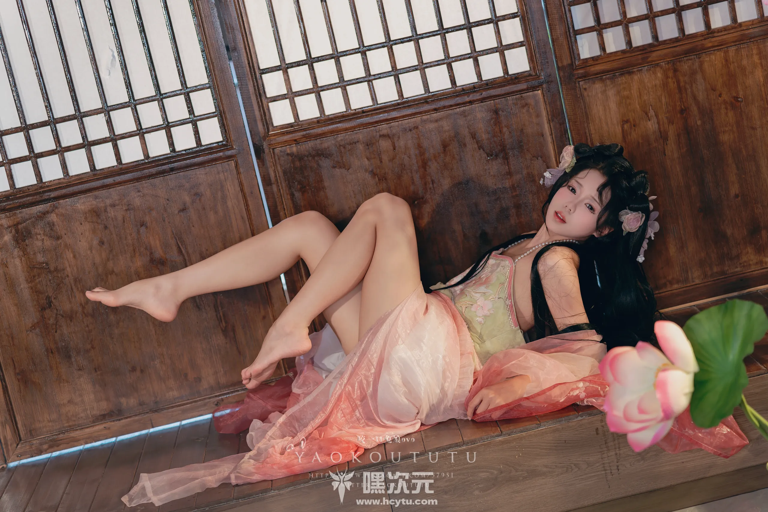 黏黏团子兔 醉倒荷塘边•游园惊梦 美女写真图片欣赏