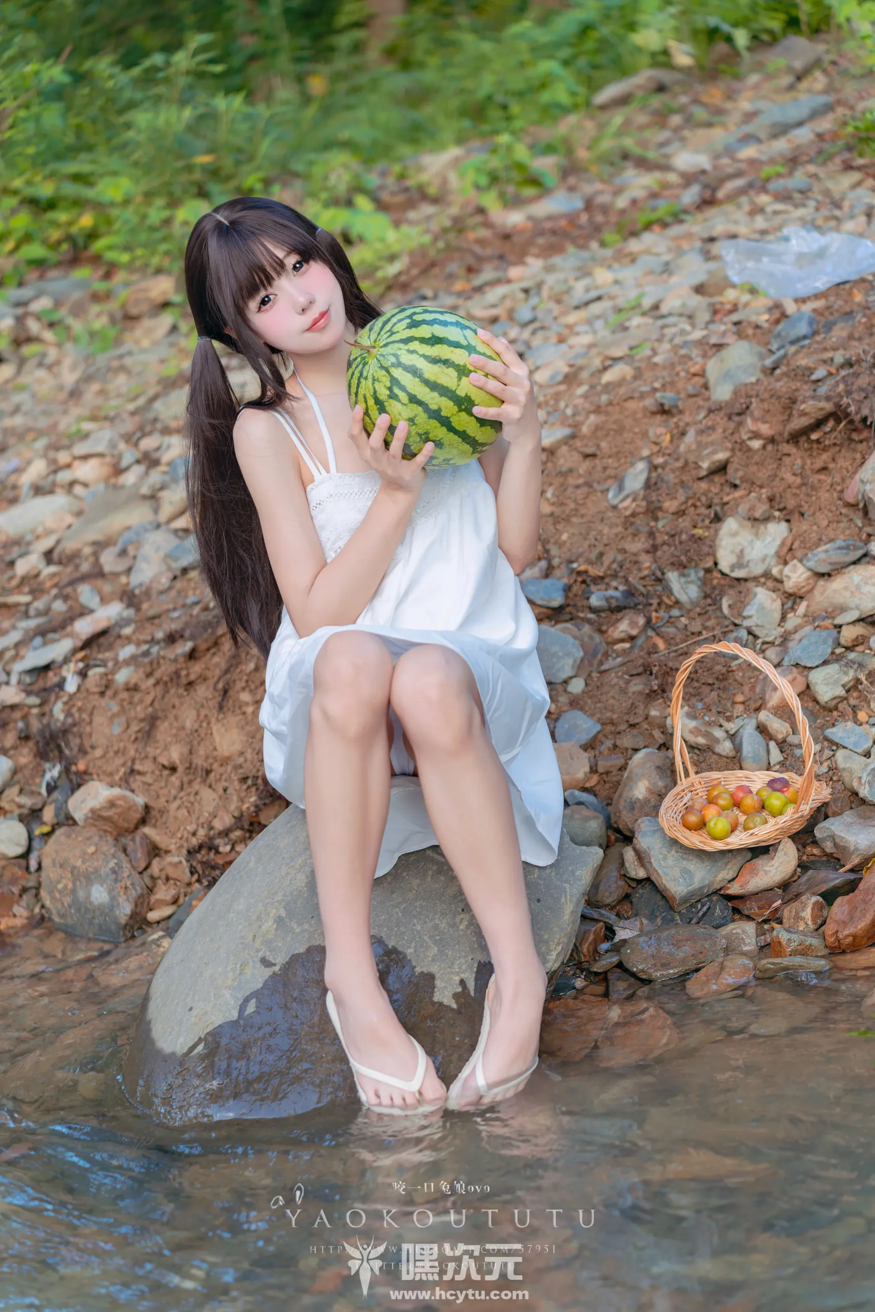 黏黏团子兔 溯溪之夏•恋爱循环 美女写真图片欣赏