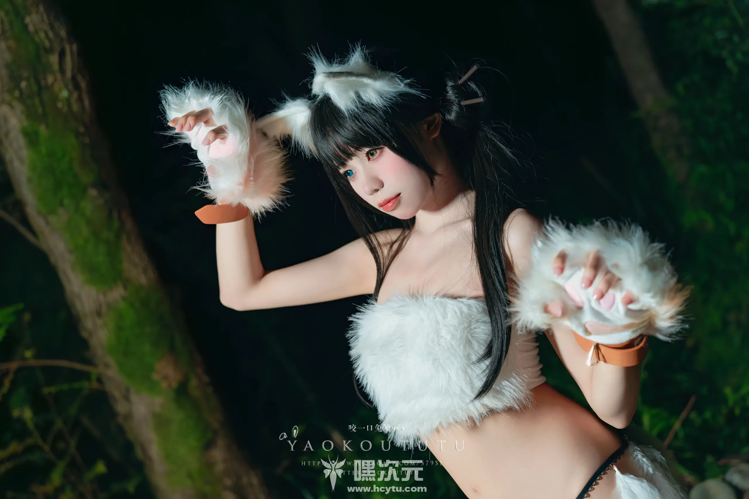 黏黏团子兔 狐灵•Likey 美女写真图片欣赏