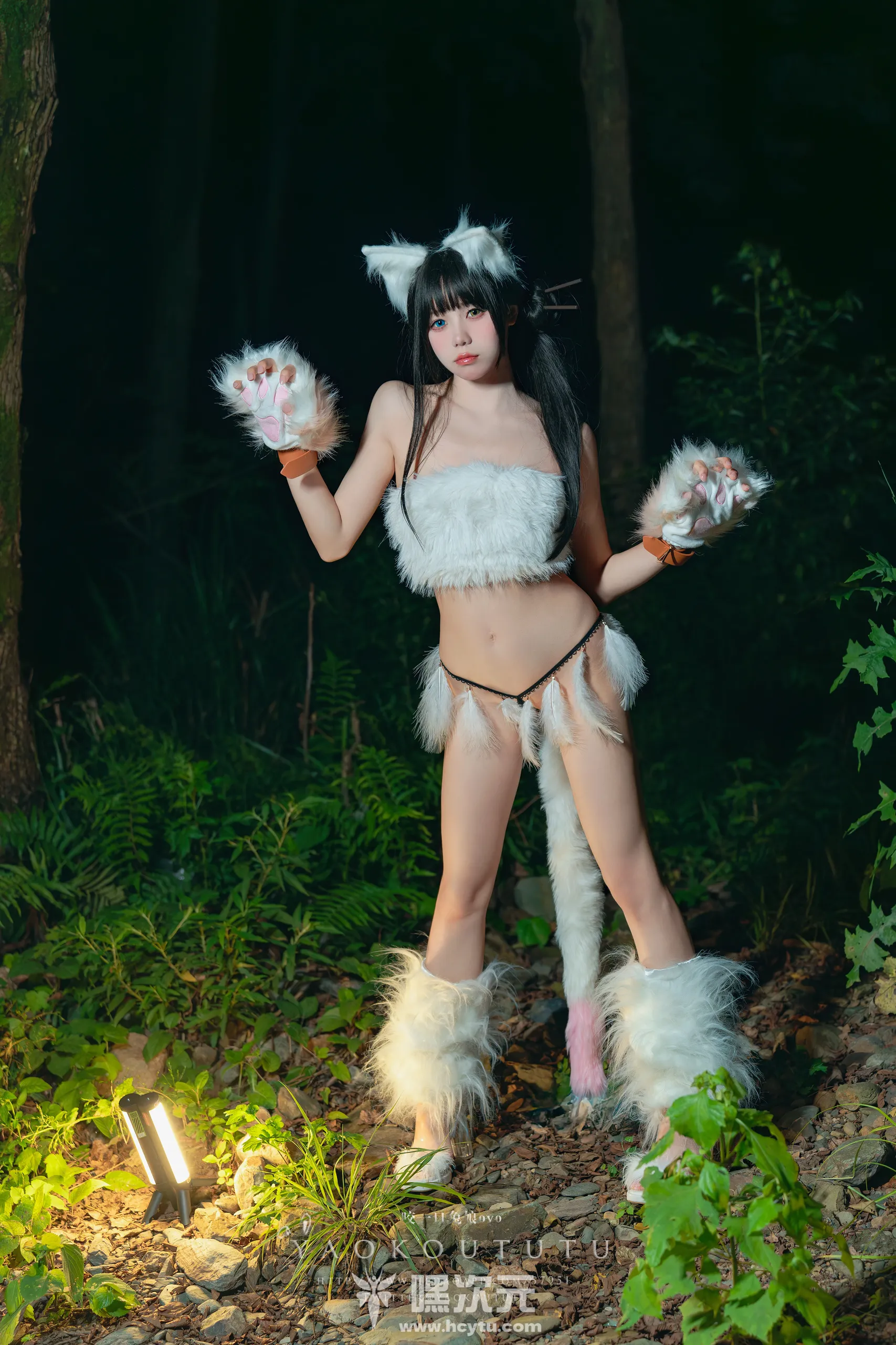 黏黏团子兔 狐灵•Likey 美女写真图片欣赏