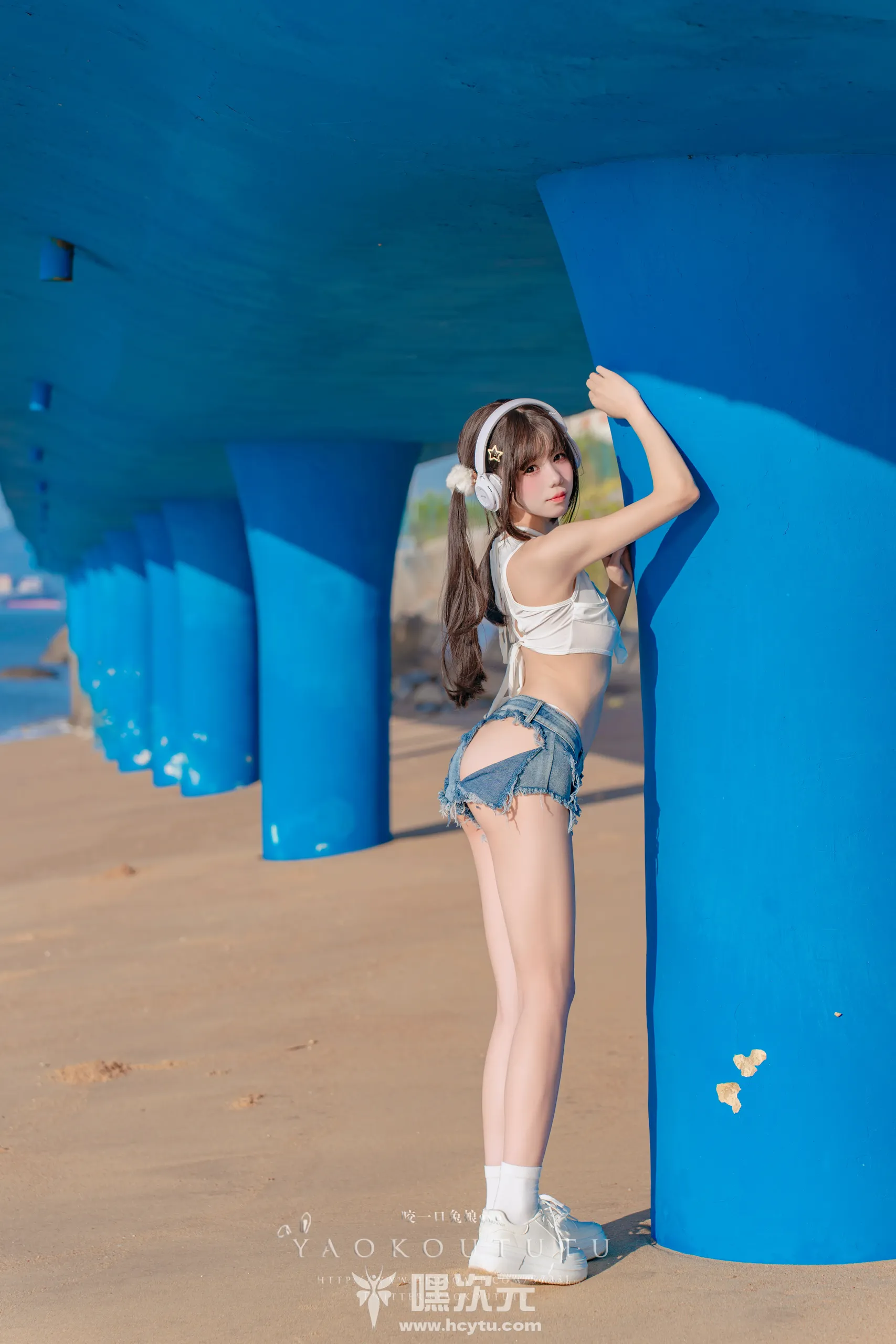 黏黏团子兔 海音旋律•Mr.Chu 美女写真图片欣赏