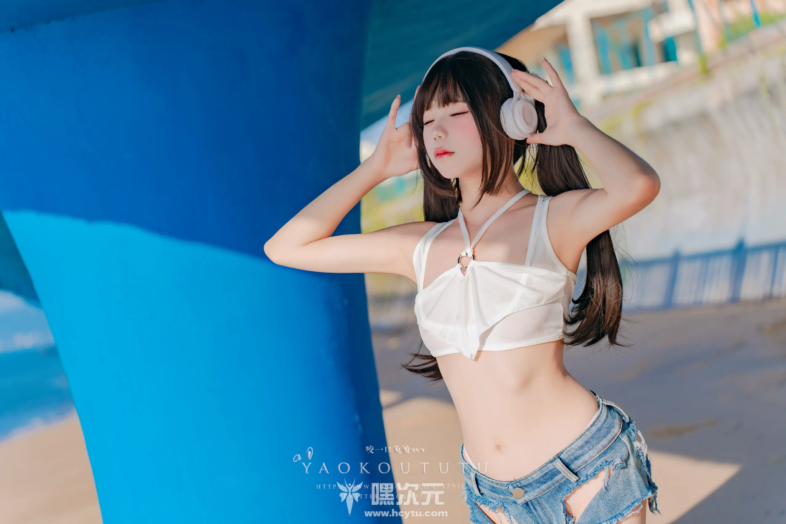黏黏团子兔 海音旋律•Mr.Chu 美女写真图片欣赏
