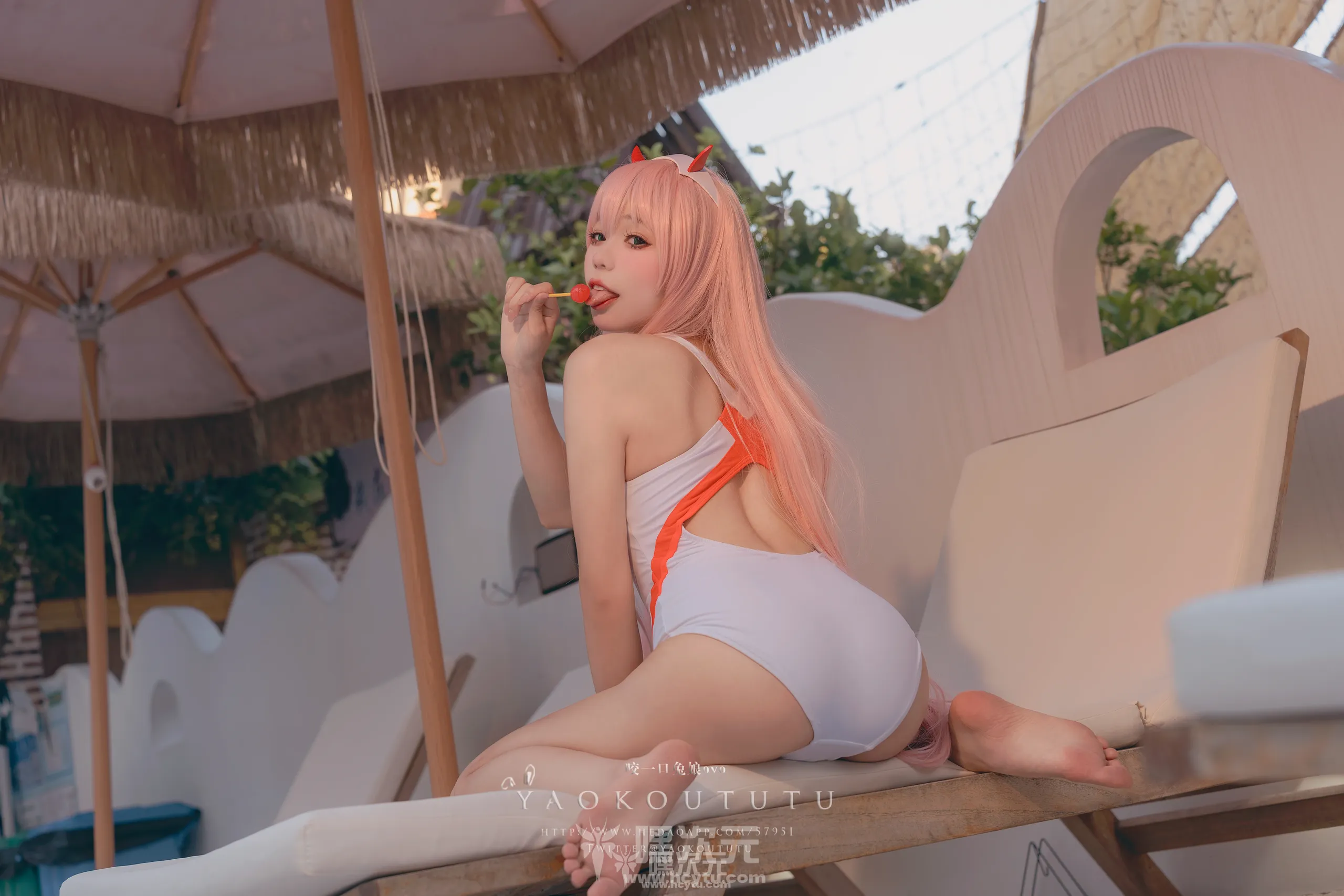 黏黏团子兔 国家队02泳装&Pretty 美女写真图片在线欣赏九月最新订阅作品