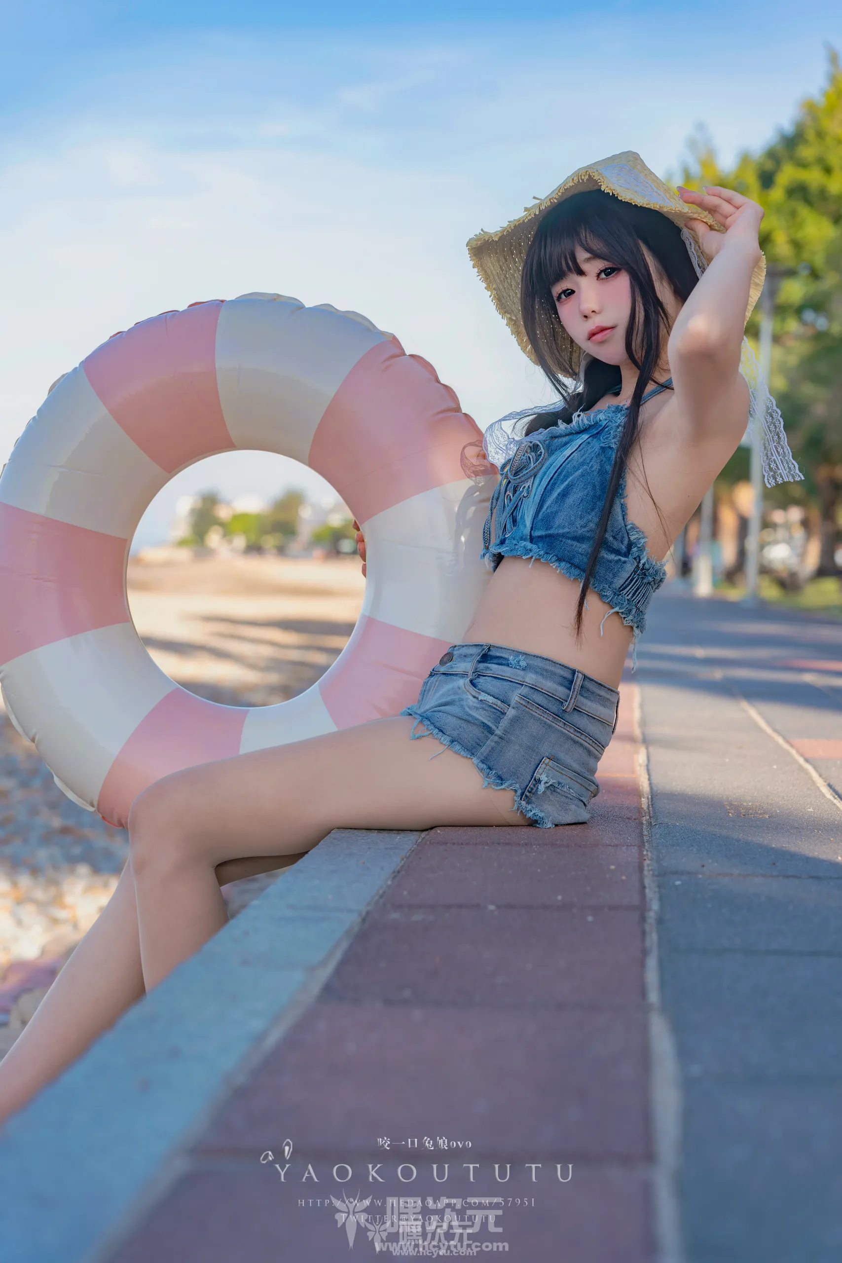 黏黏团子兔 海の夏日&Shotgun 美女写真图片-嘿次元
