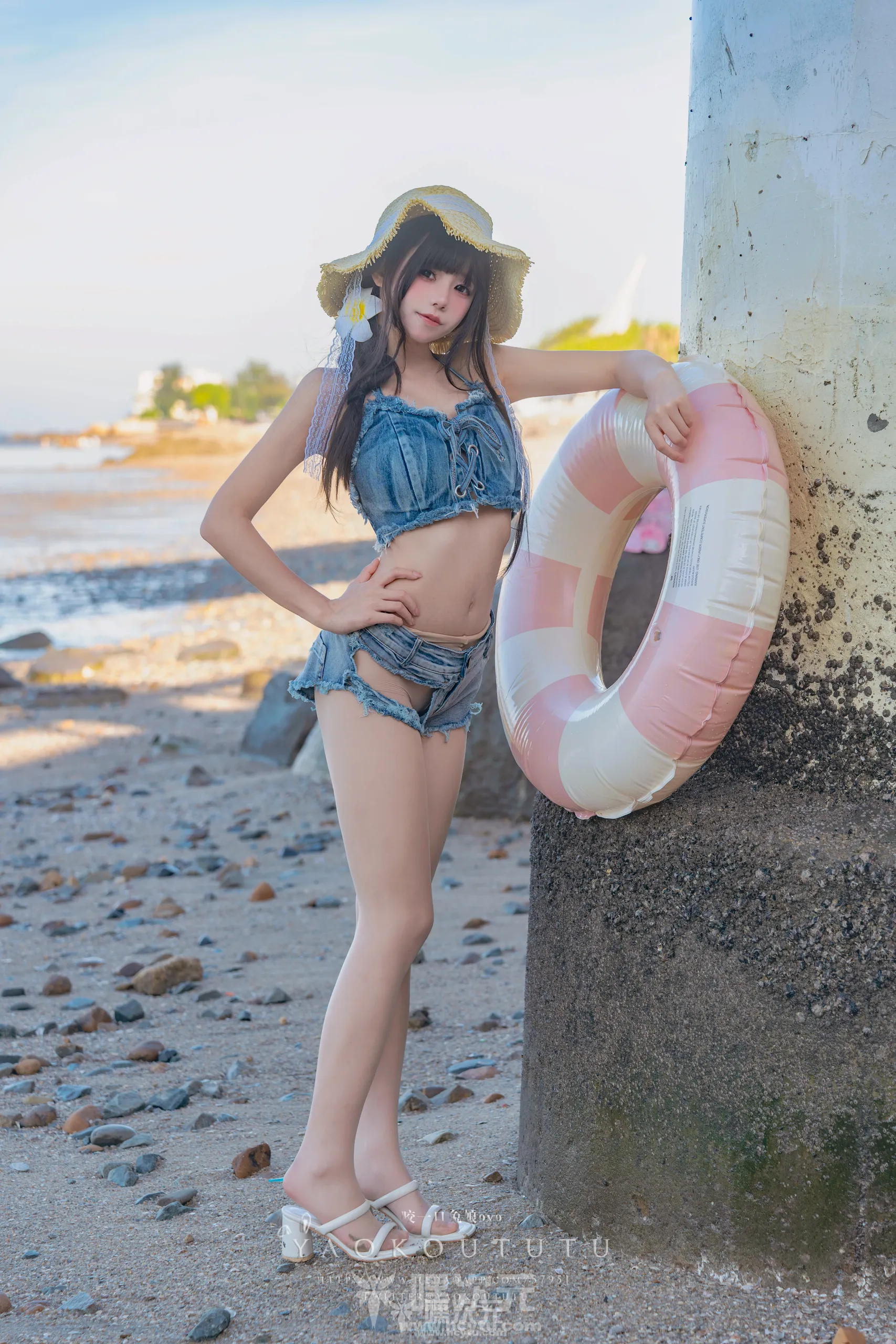 黏黏团子兔 海の夏日&Shotgun 美女写真图片在线欣赏九月最新订阅作品