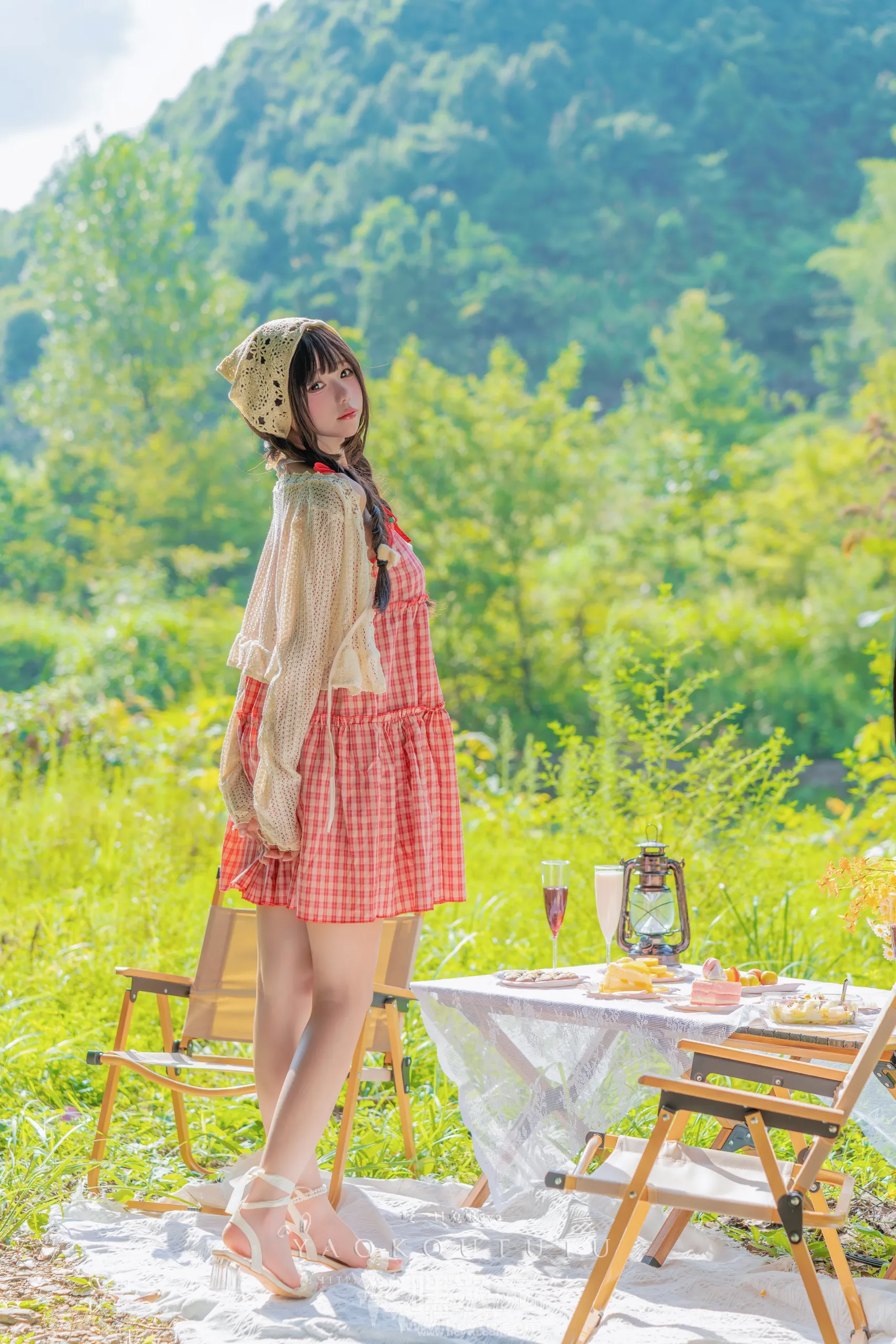 黏黏团子兔 绿野茶会&Lovesick girls 美女写真图片-嘿次元