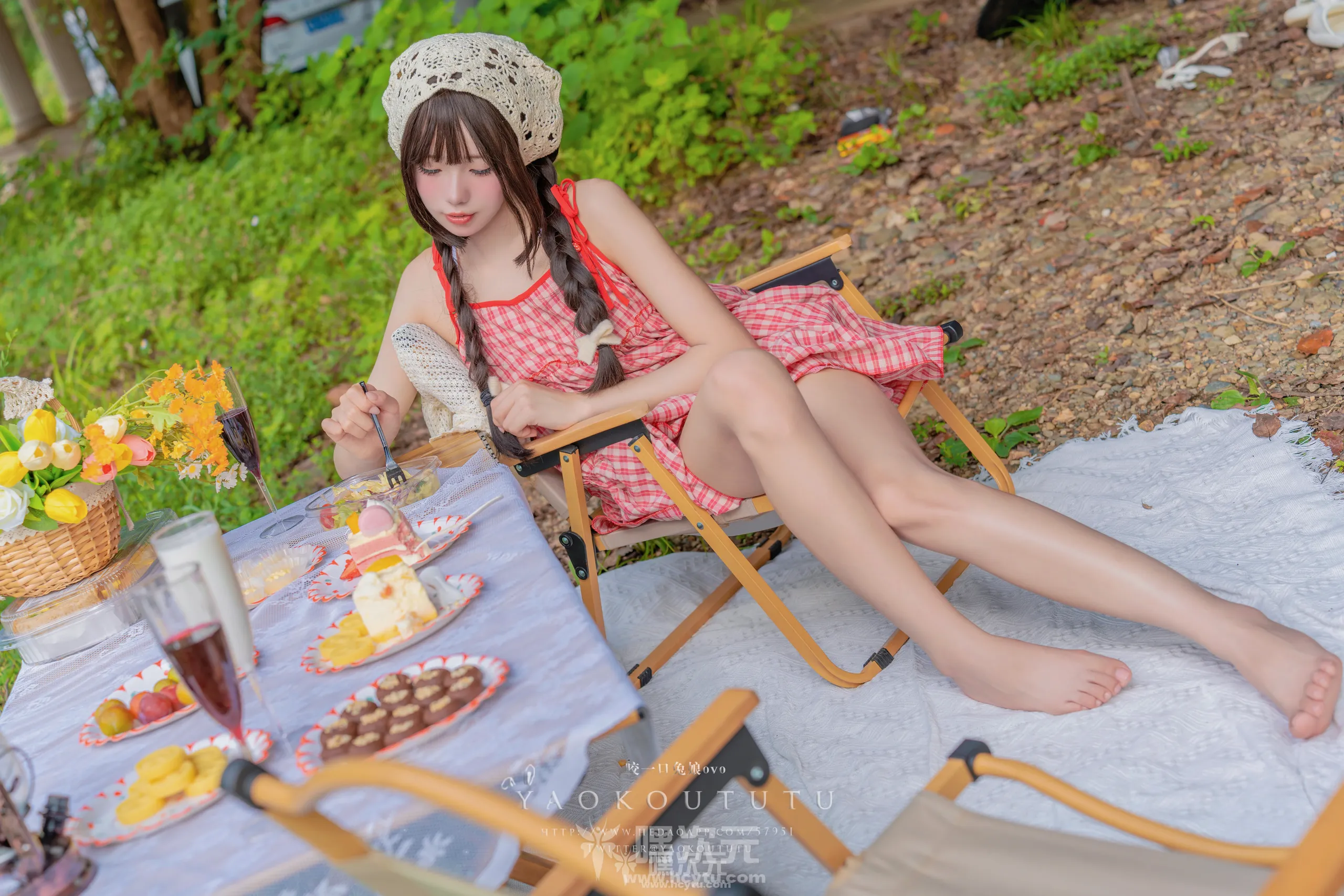黏黏团子兔 绿野茶会&Lovesick girls 美女写真图片欣赏九月最新订阅作品