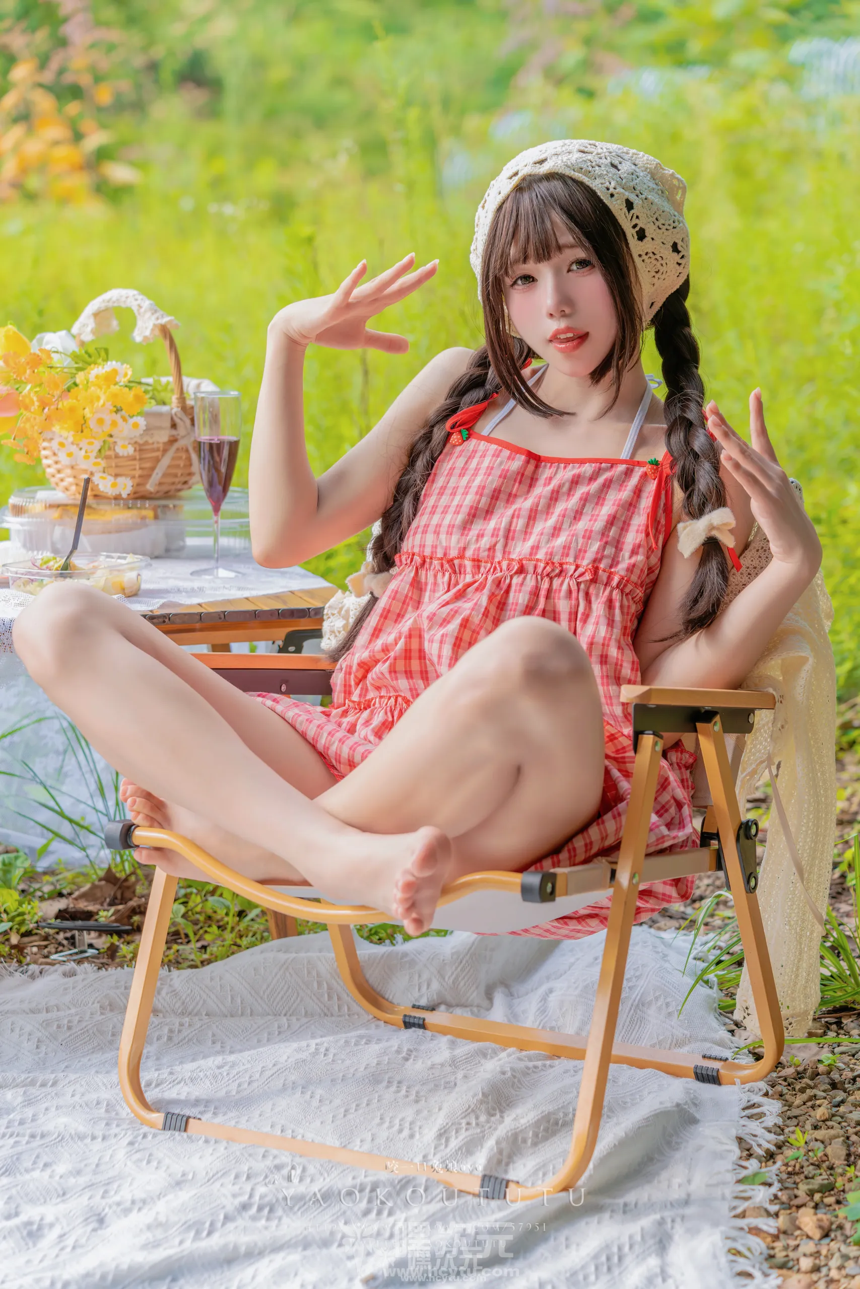黏黏团子兔 绿野茶会&Lovesick girls 美女写真图片欣赏九月最新订阅作品