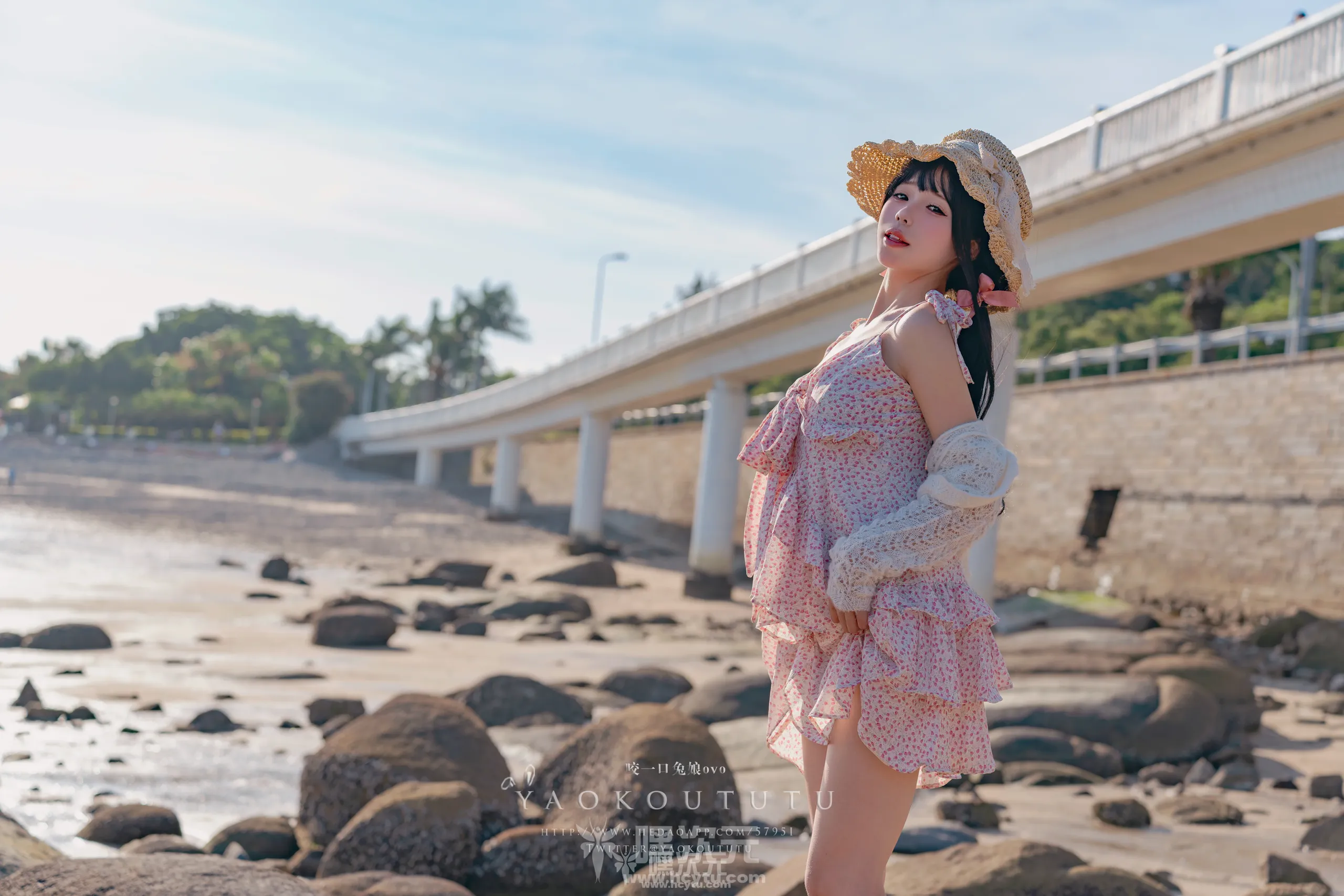 黏黏团子兔 邻家小妹&日不落写真图片欣赏